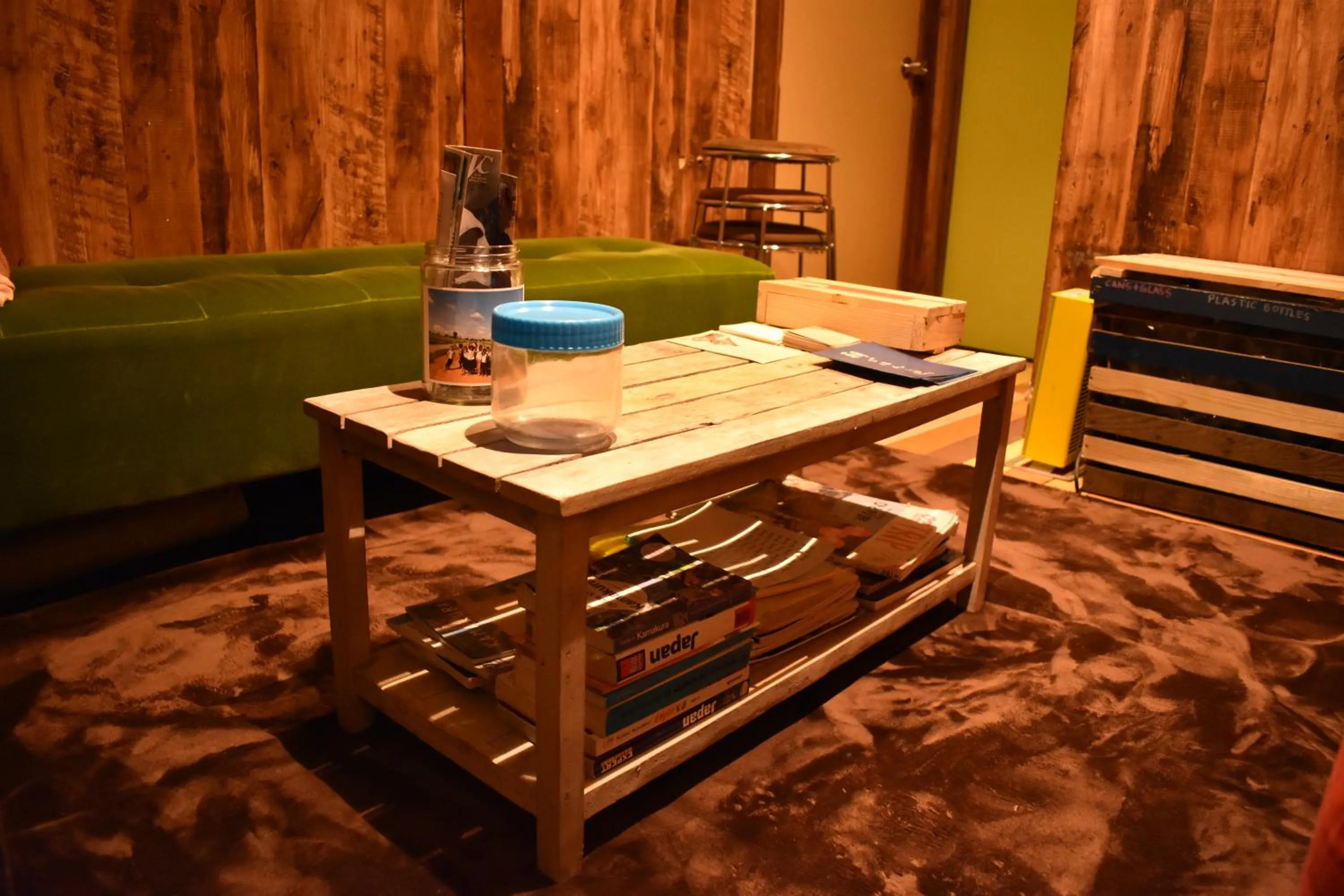 Communal lounge/ TV room in Villa Sacra