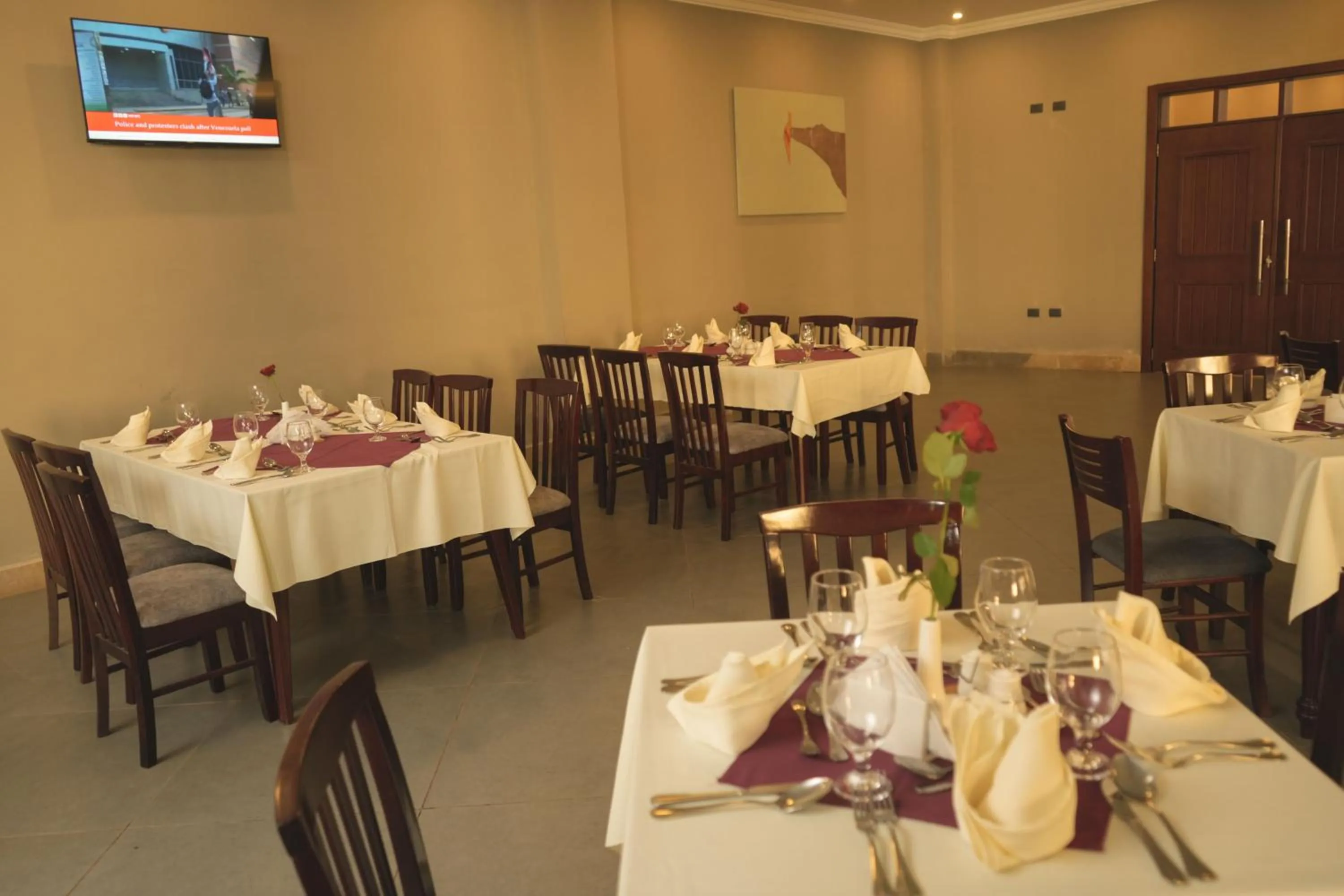 Restaurant/places to eat in Haile Hotel Wolaita