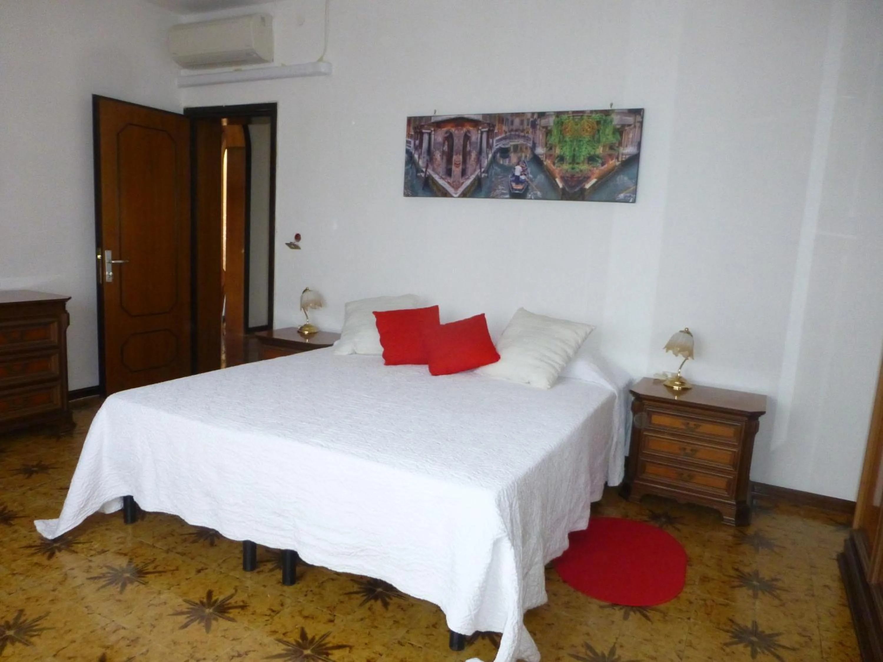 Bedroom, Bed in B&B Airport Venice Diego