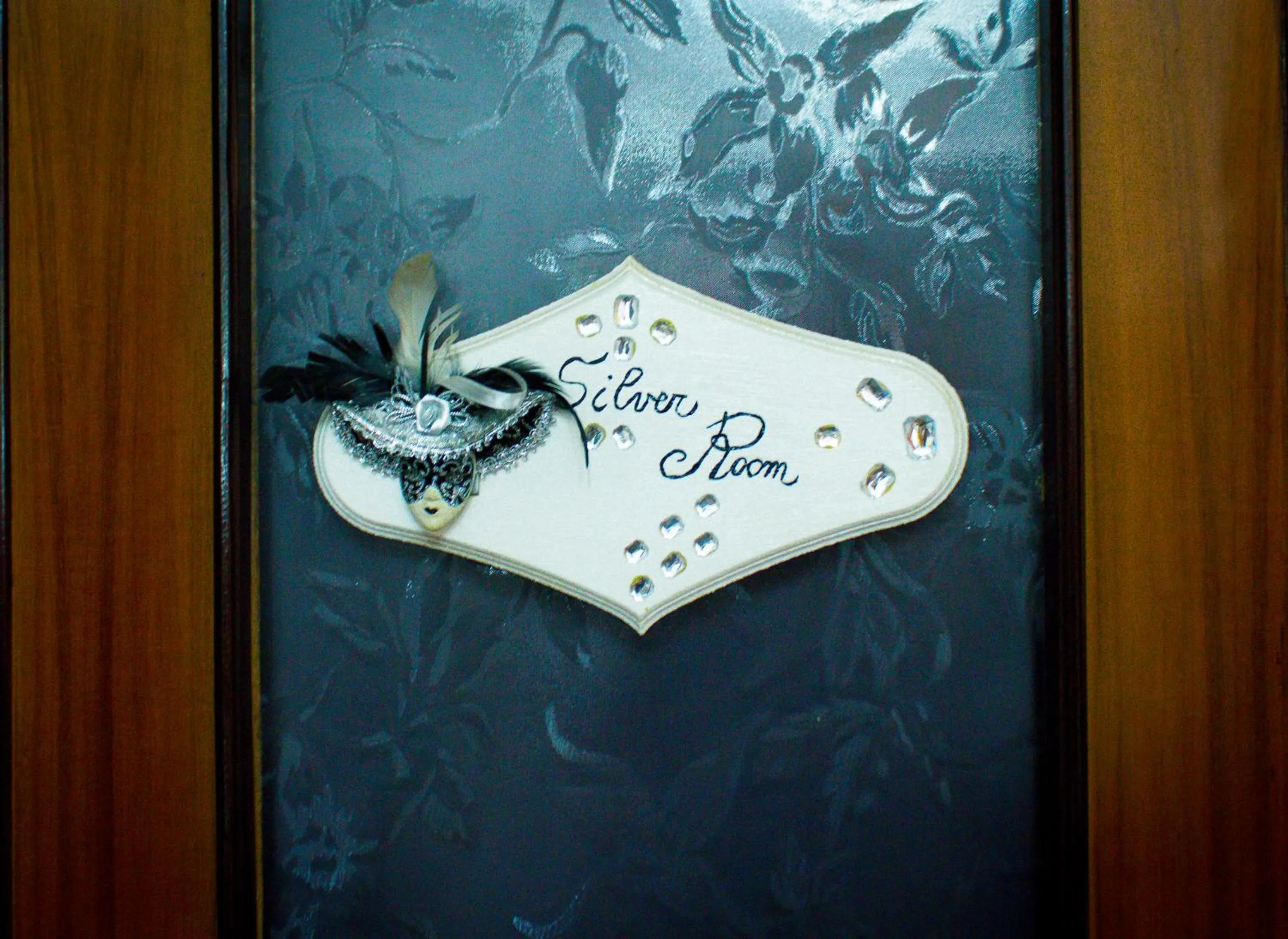 hair dresser in B&B Airport Venice Diego