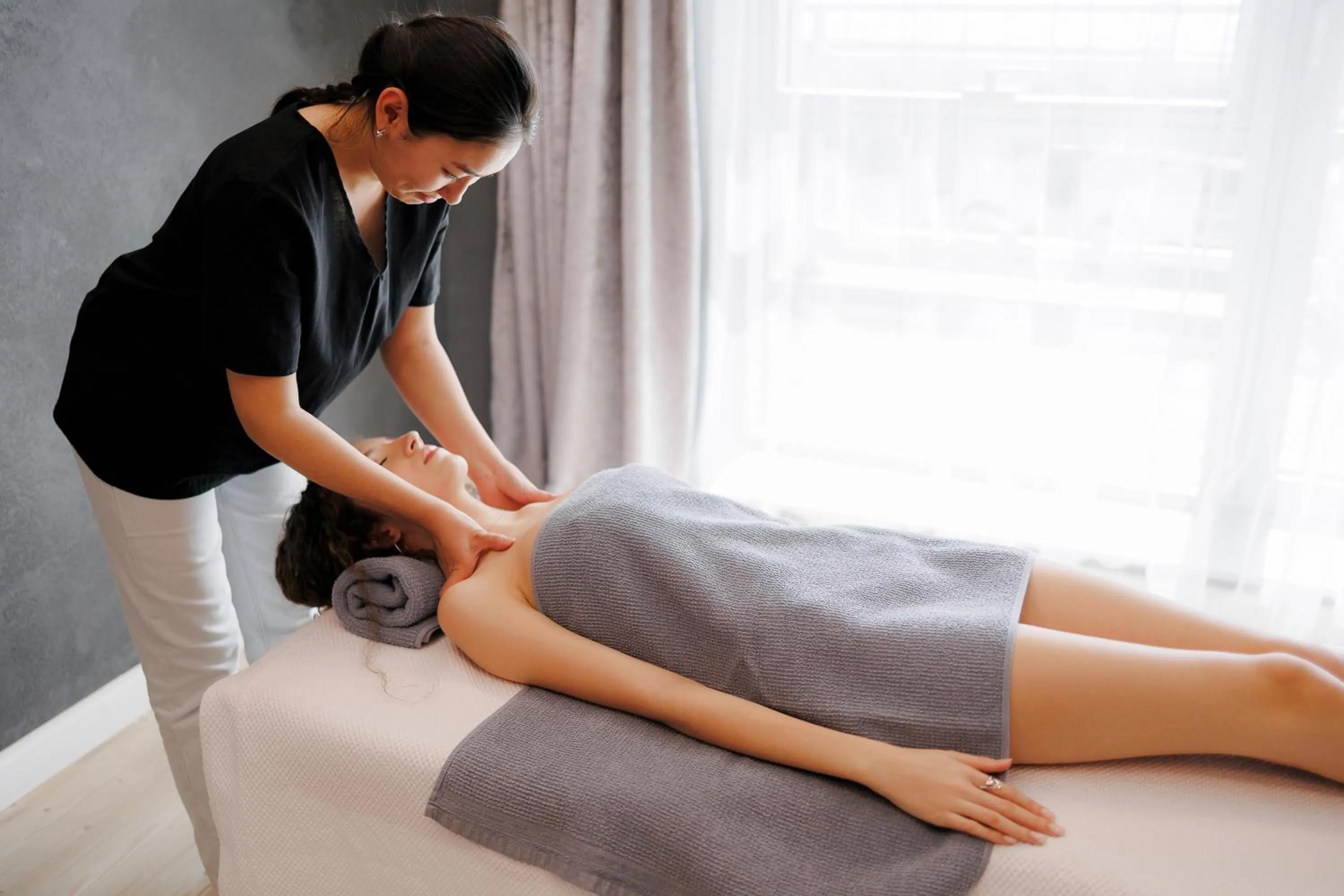 Massage in Caspian Riviera Grand Palace Hotel