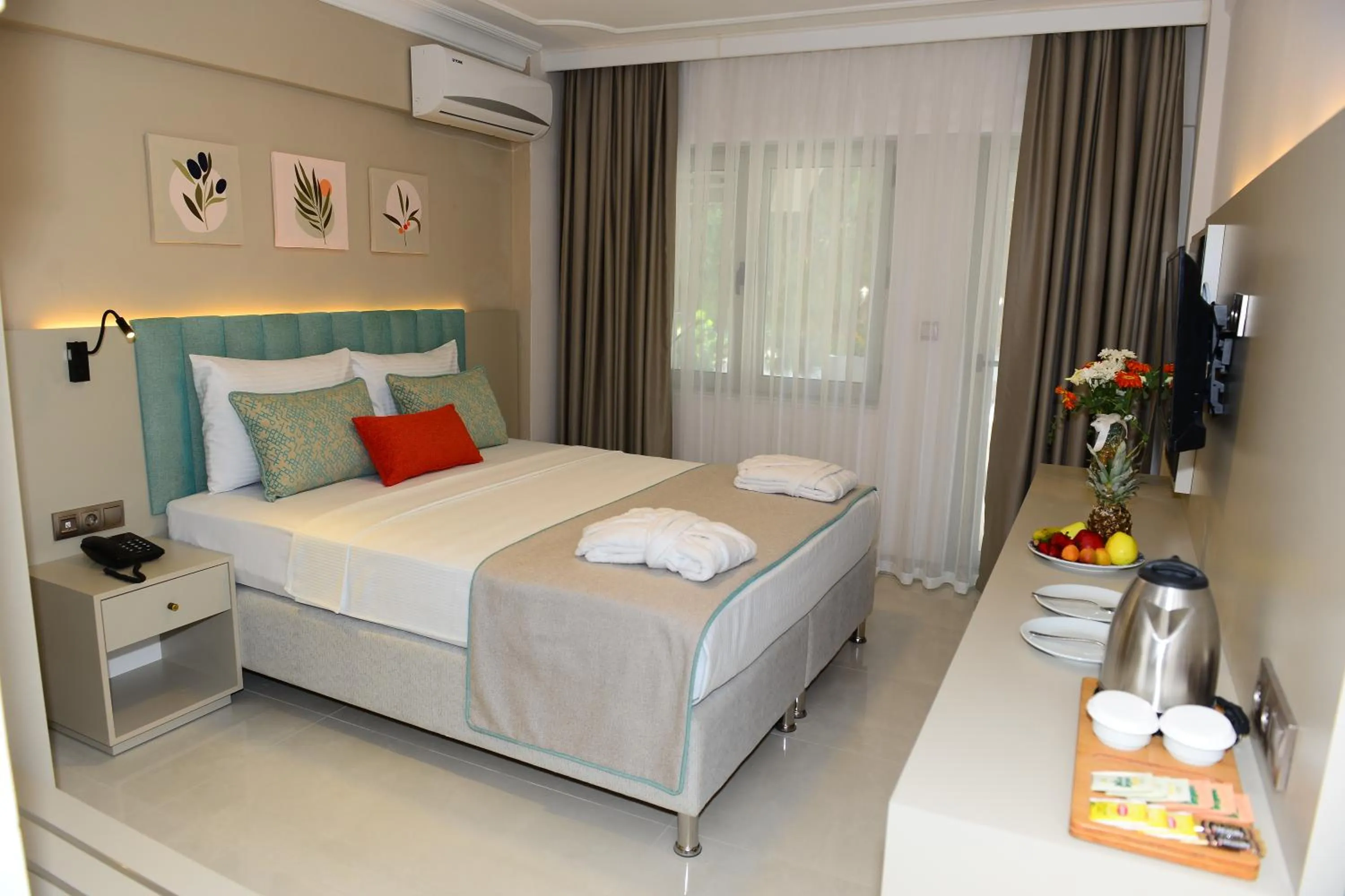 Bedroom, Bed in Rose Garden Premium - Ultra All Inclusive