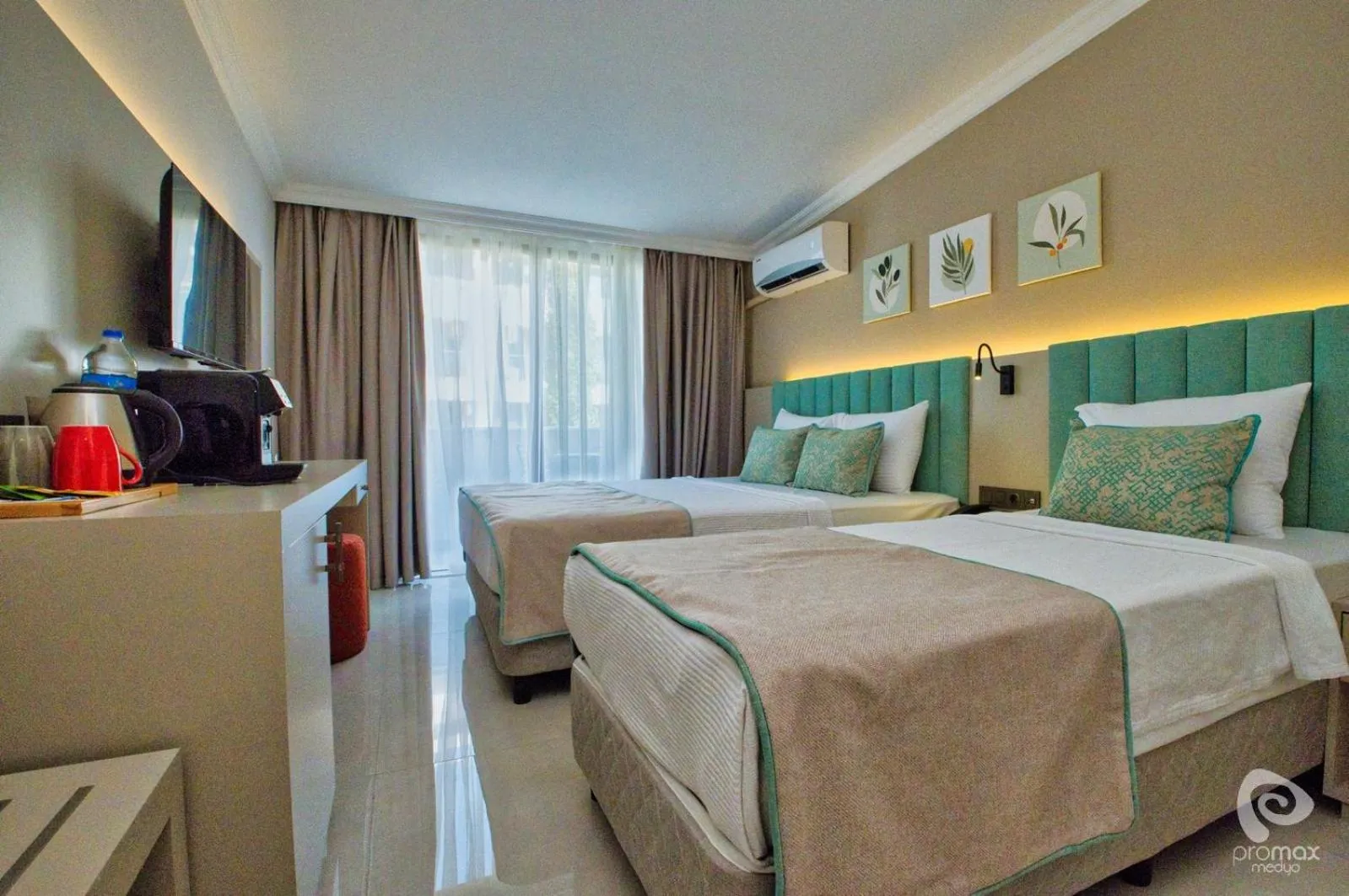 Photo of the whole room, Bed in Rose Garden Premium - Ultra All Inclusive