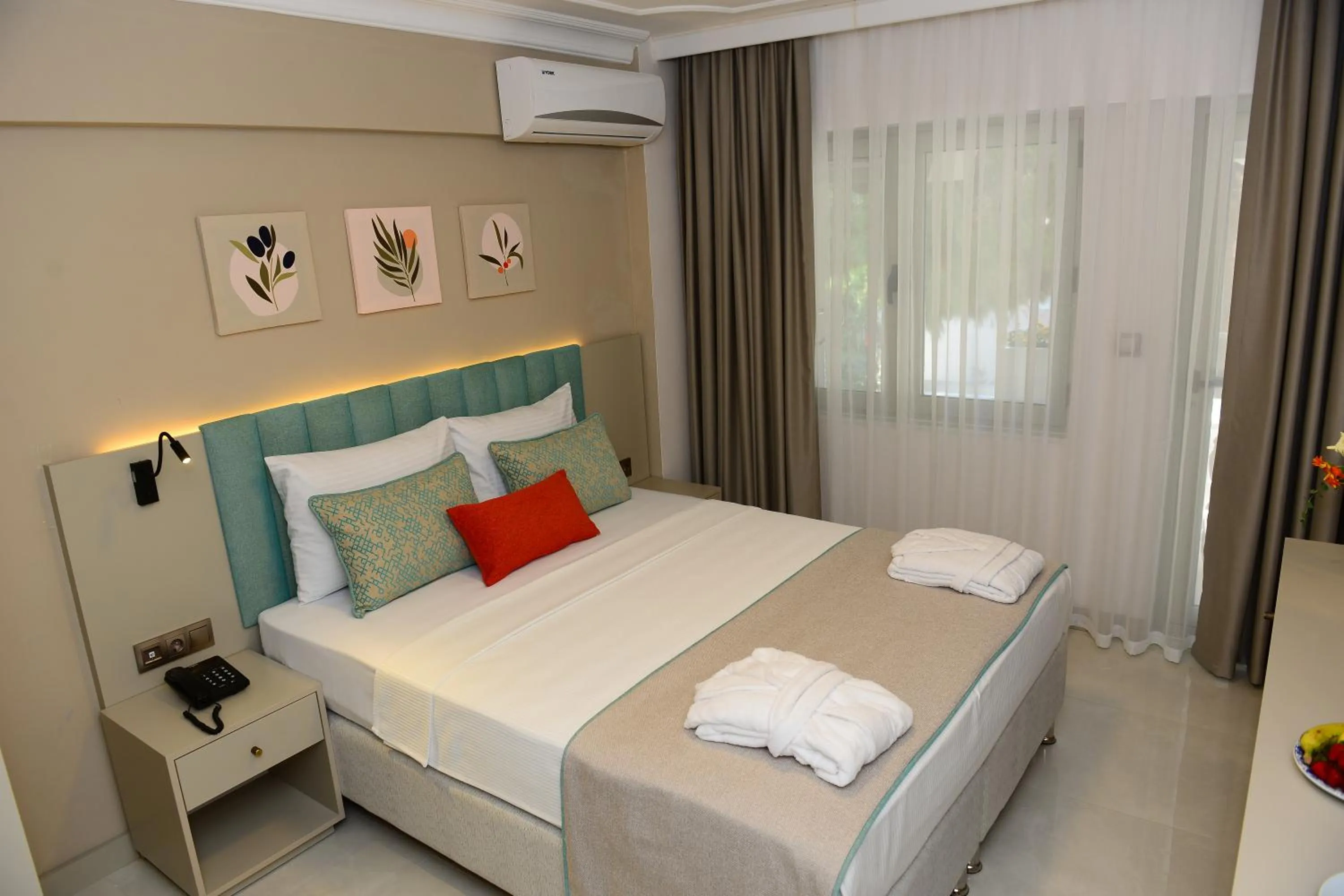 Bedroom, Bed in Rose Garden Premium - Ultra All Inclusive