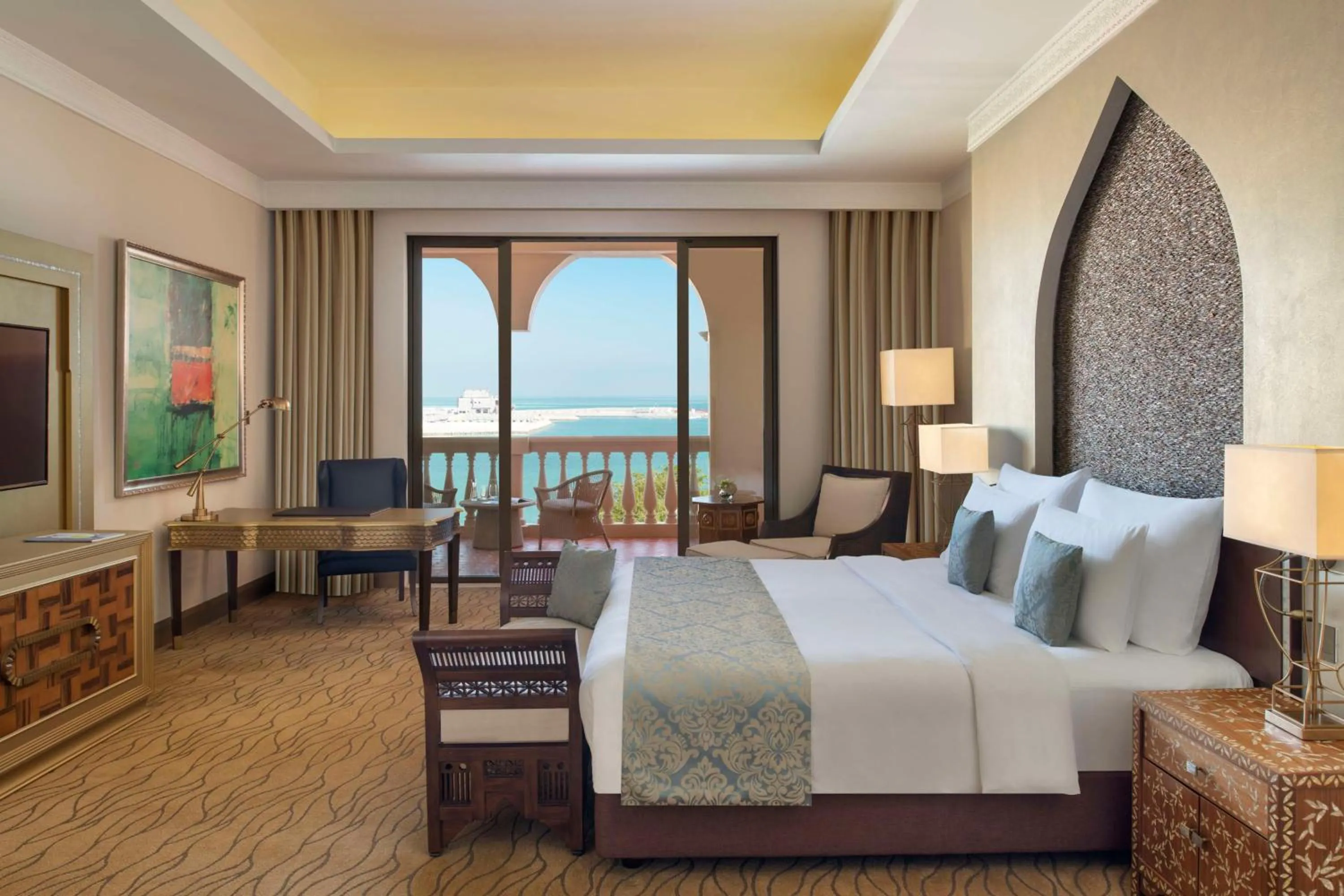 Photo of the whole room, Bed in Marsa Malaz Kempinski, The Pearl