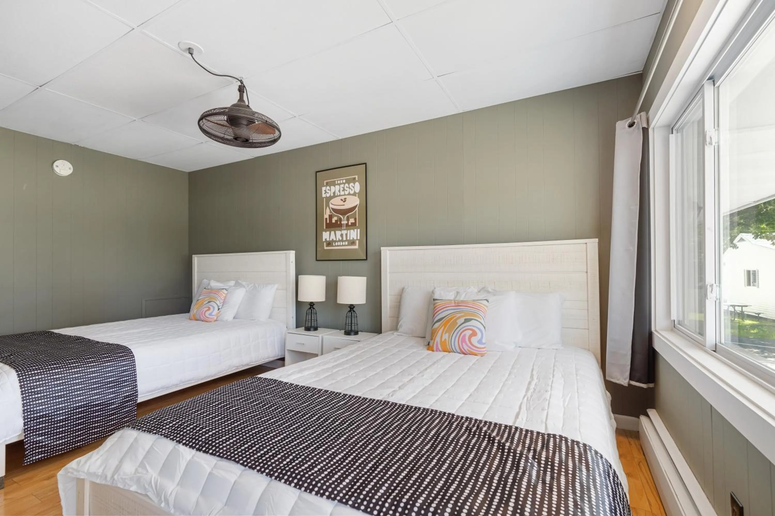 Bed in The Beaches Guestrooms and Cottages