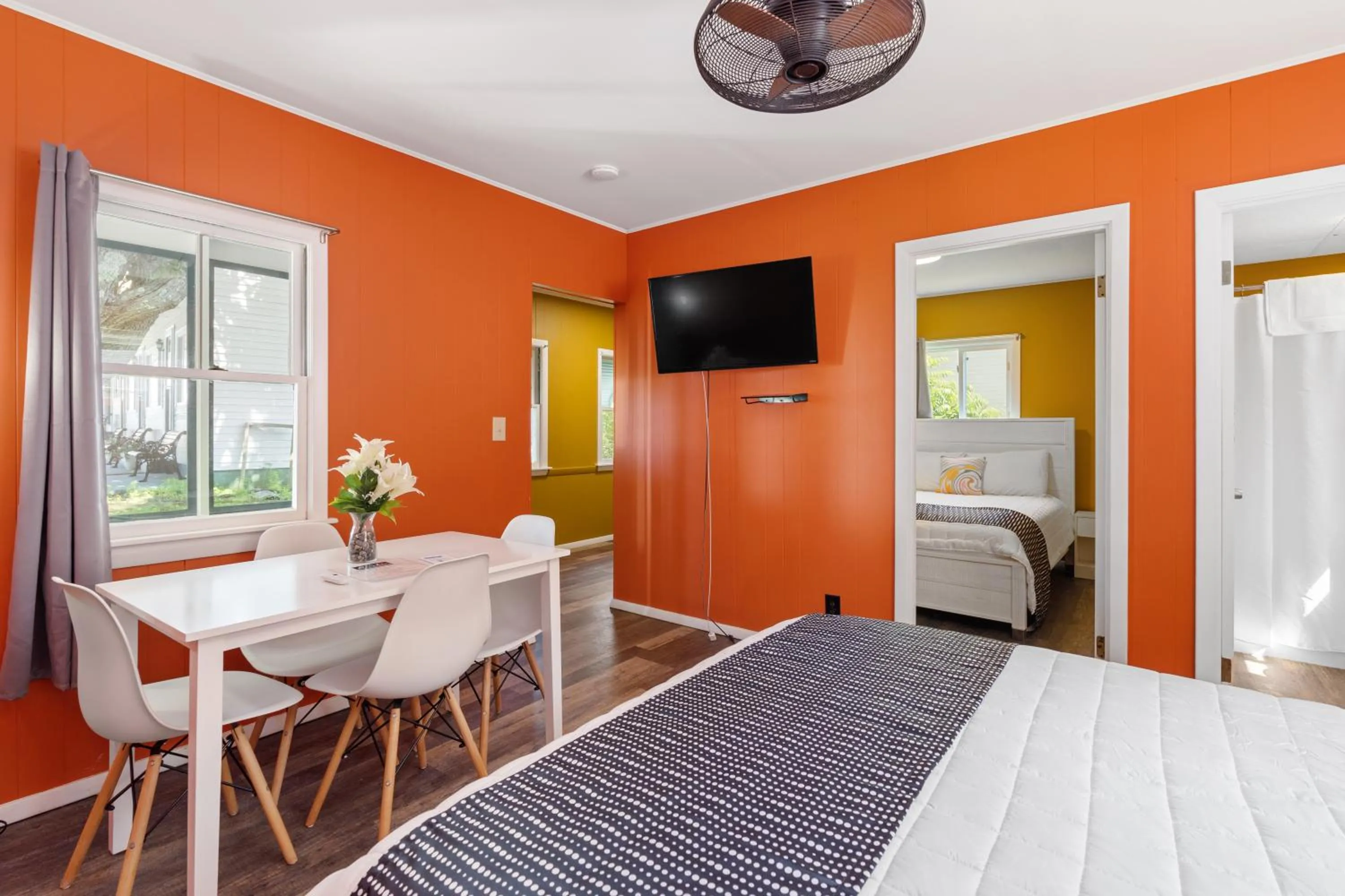 Bed in The Beaches Guestrooms and Cottages