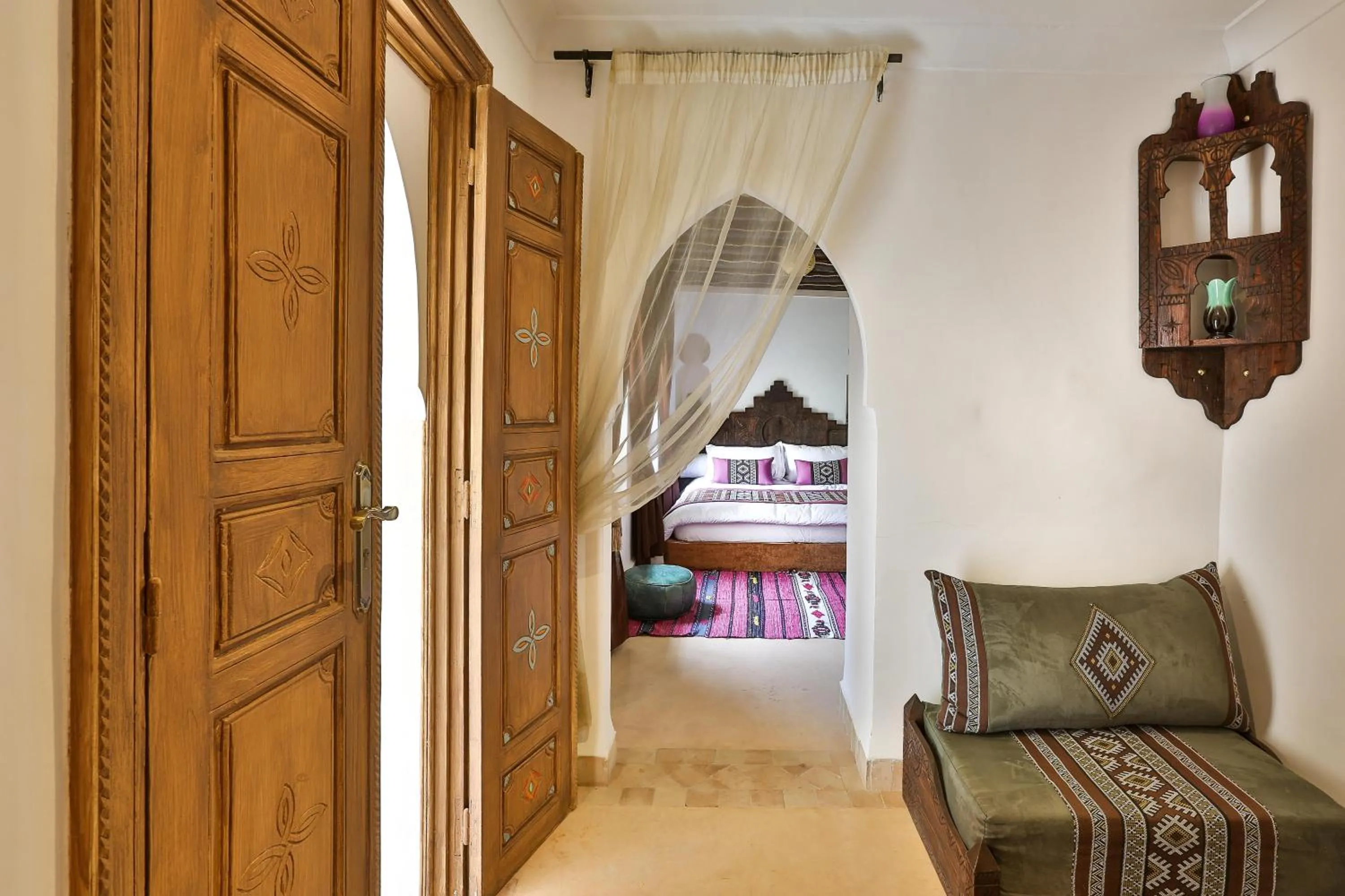 Photo of the whole room, Bed in Riad Fleur d'Orient