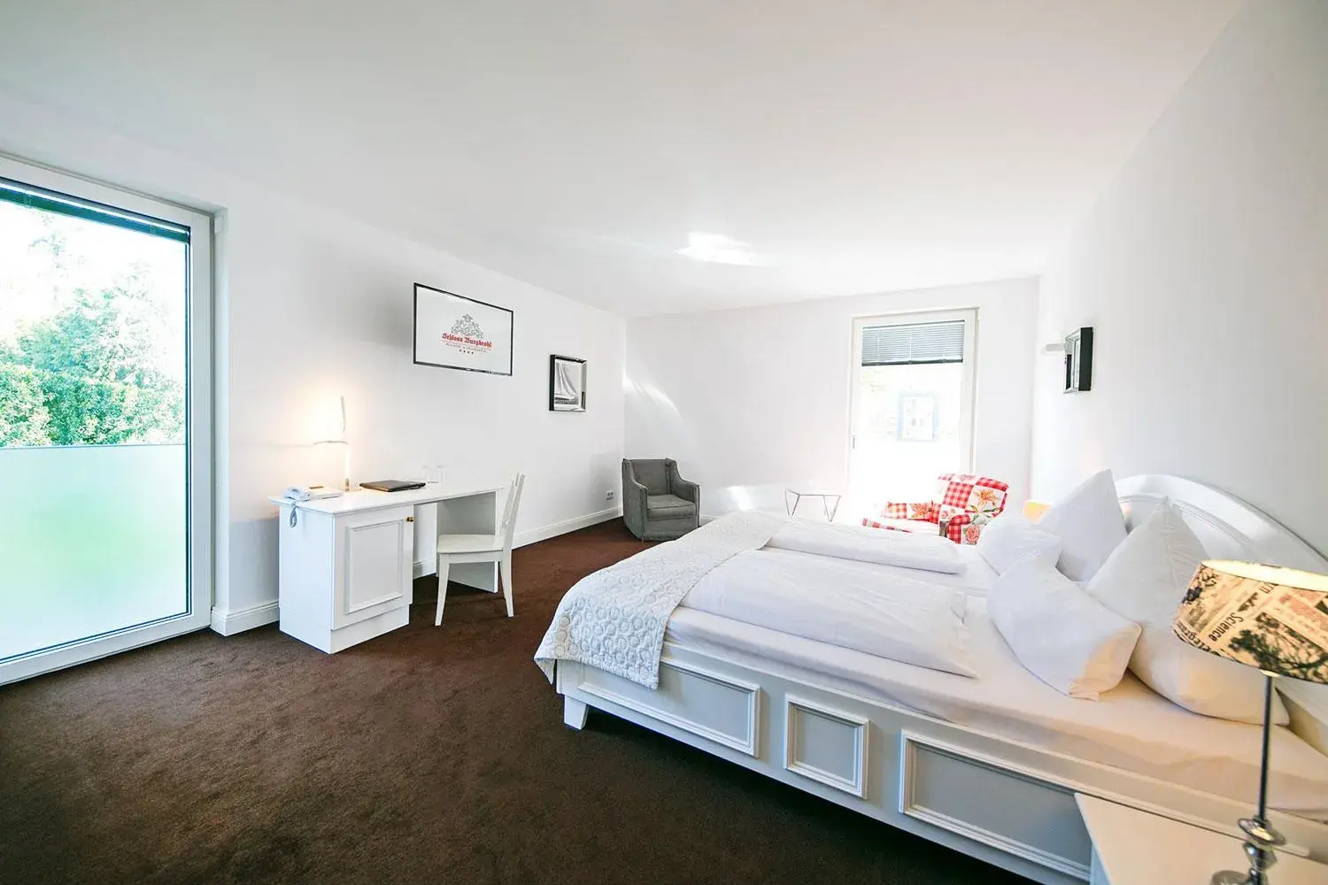 Superior Double Room in Schloss Hotel Burgbrohl Superior Double Room in Schloss Hotel Burgbrohl