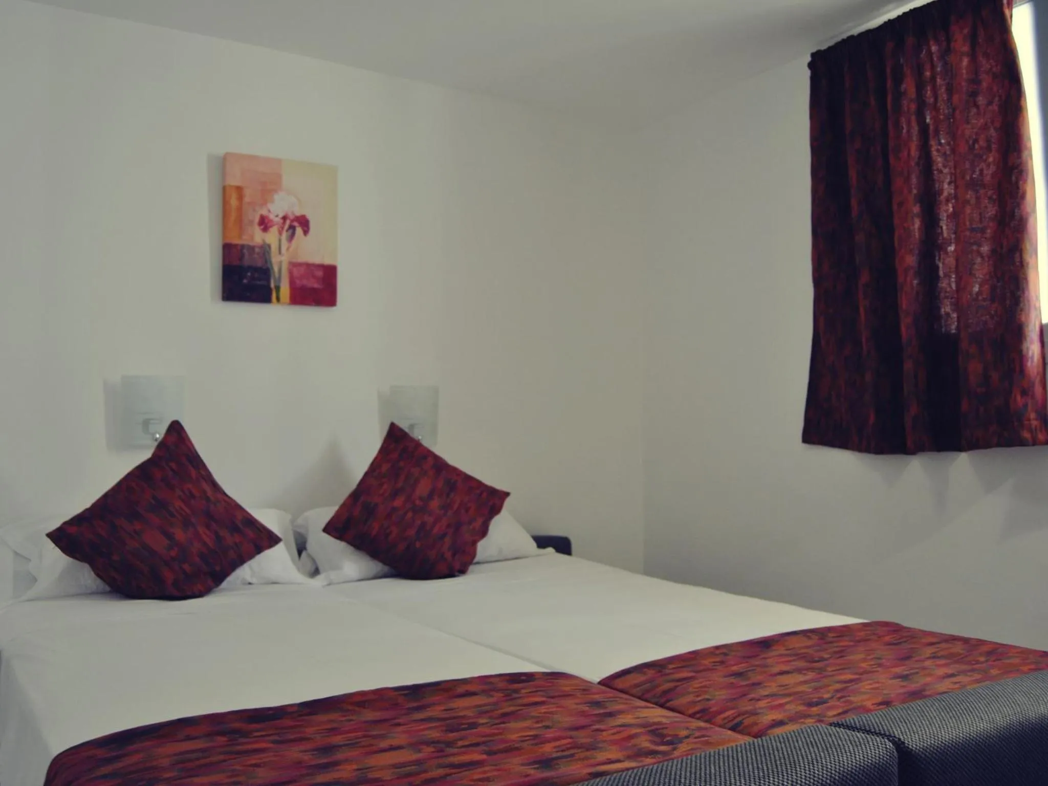 Photo of the whole room, Bed in Aparthotel MONTERREY