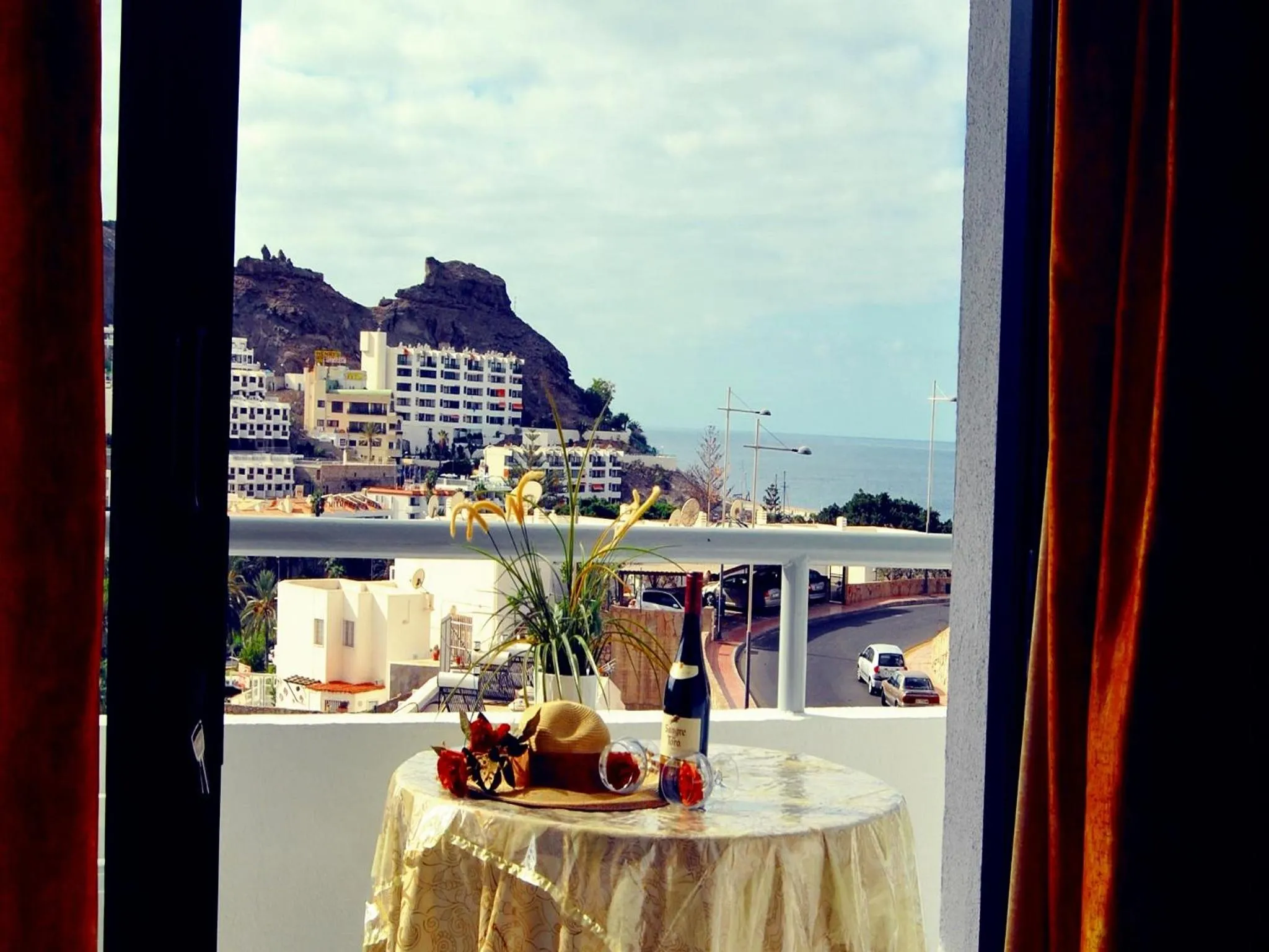 Day in Aparthotel MONTERREY