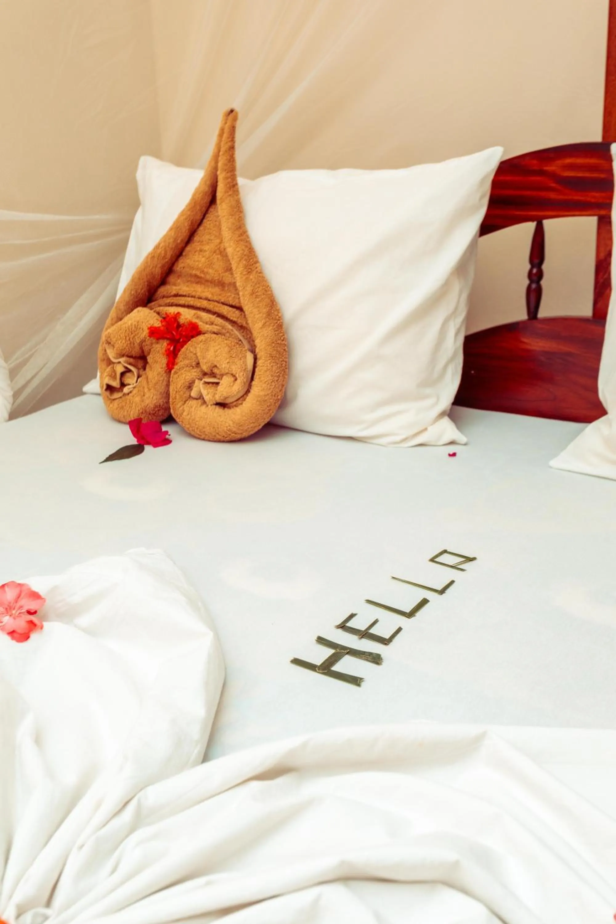 Bed in Demani Lodge Zanzibar