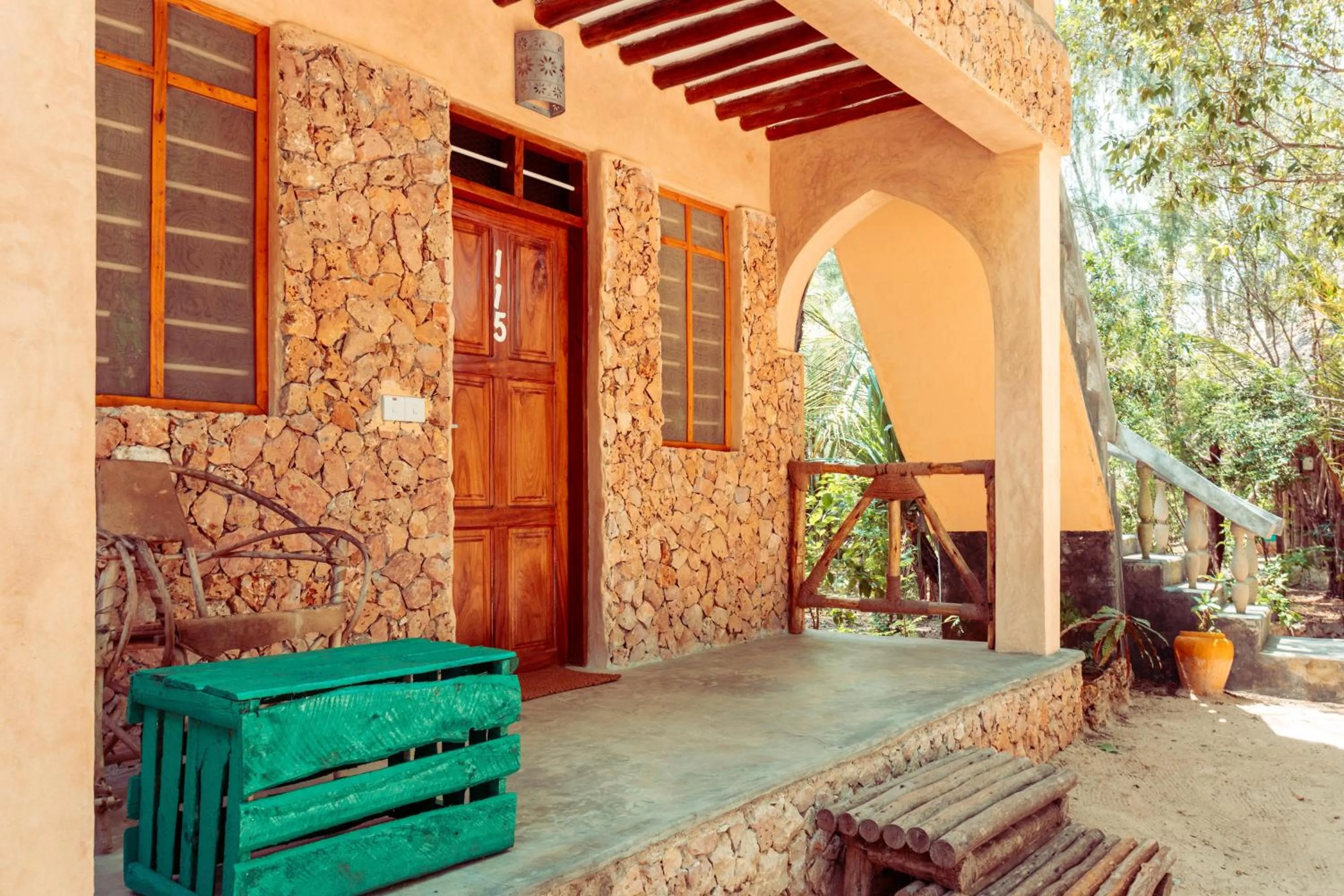 Comfort Triple Room in Demani Lodge Zanzibar
