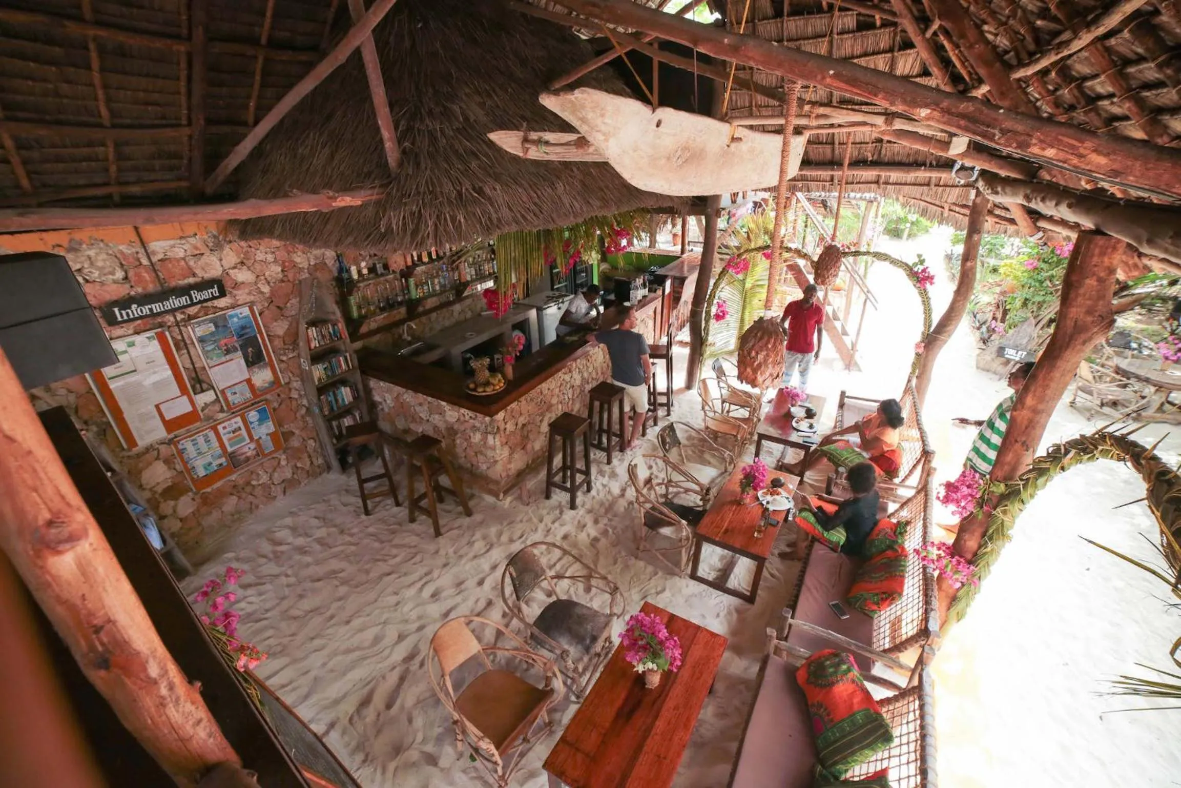 Restaurant/places to eat in Demani Lodge Zanzibar