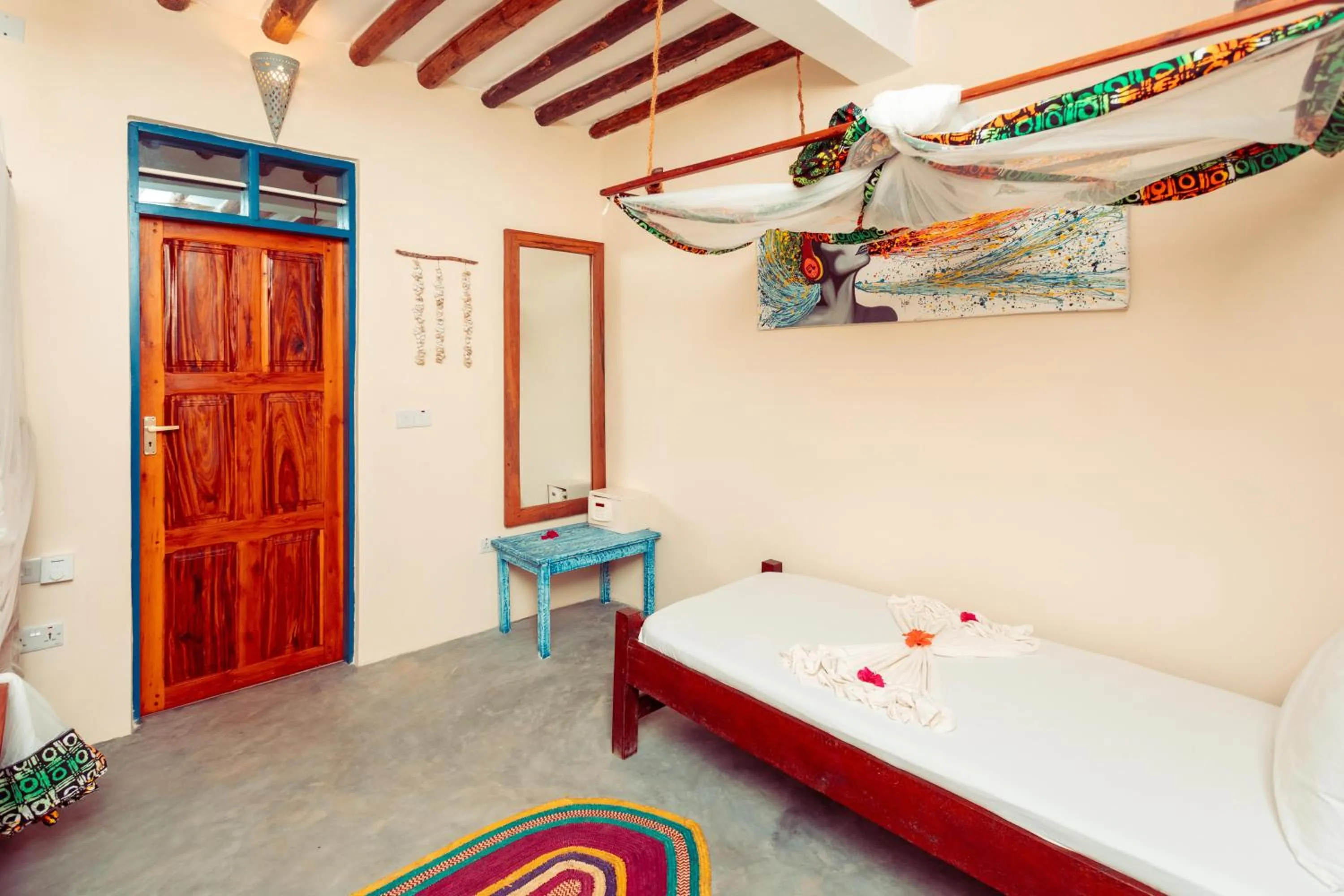 Facade/entrance, Bed in Demani Lodge Zanzibar
