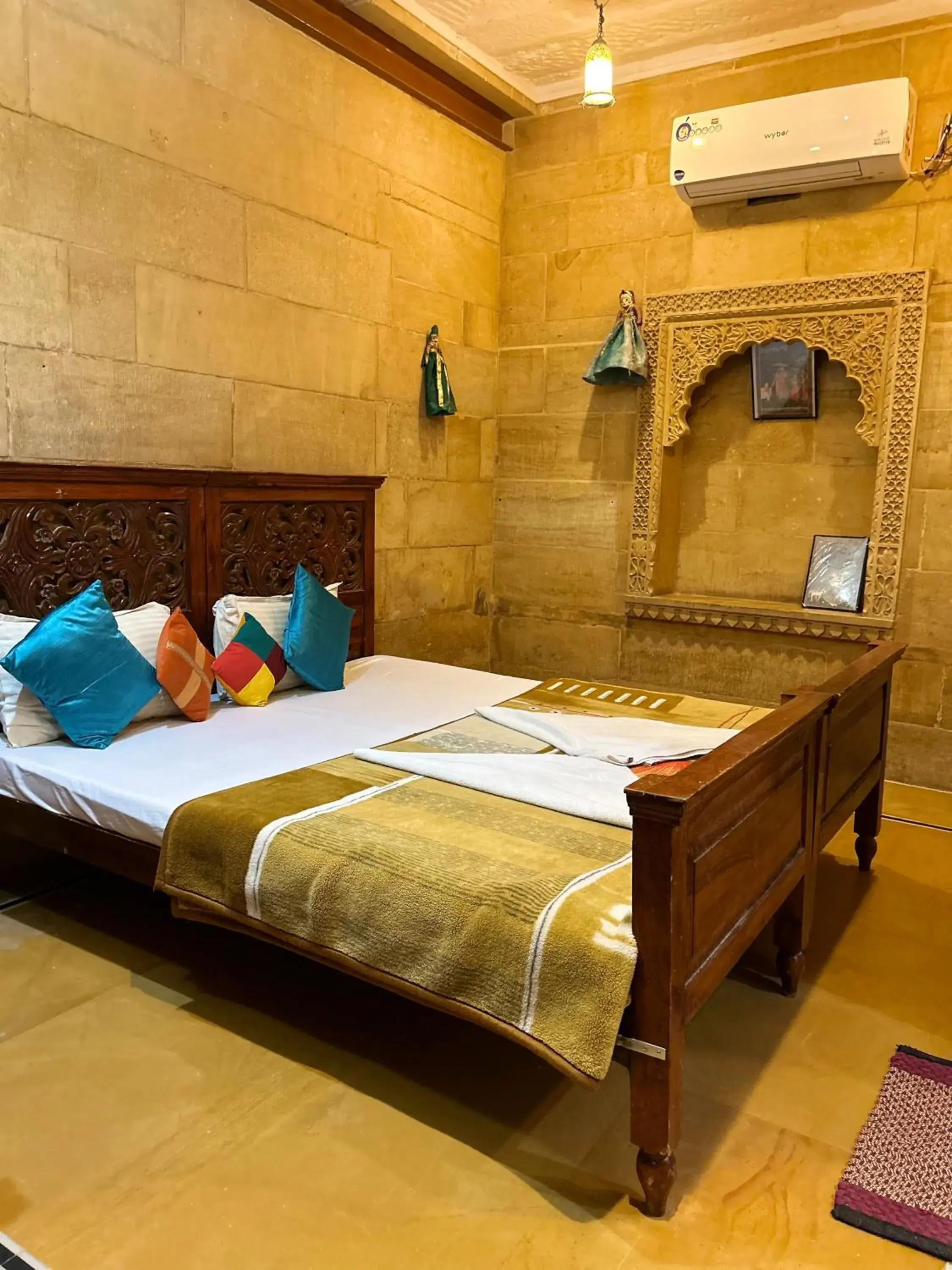 Photo of the whole room, Bed in Hotel Pol Haveli Jaisalmer Photo of the whole room, Bed in Hotel Pol Haveli Jaisalmer