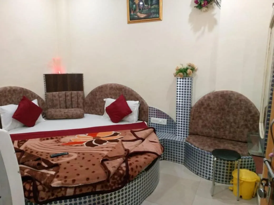 Hotel Amar palace pachmarhi