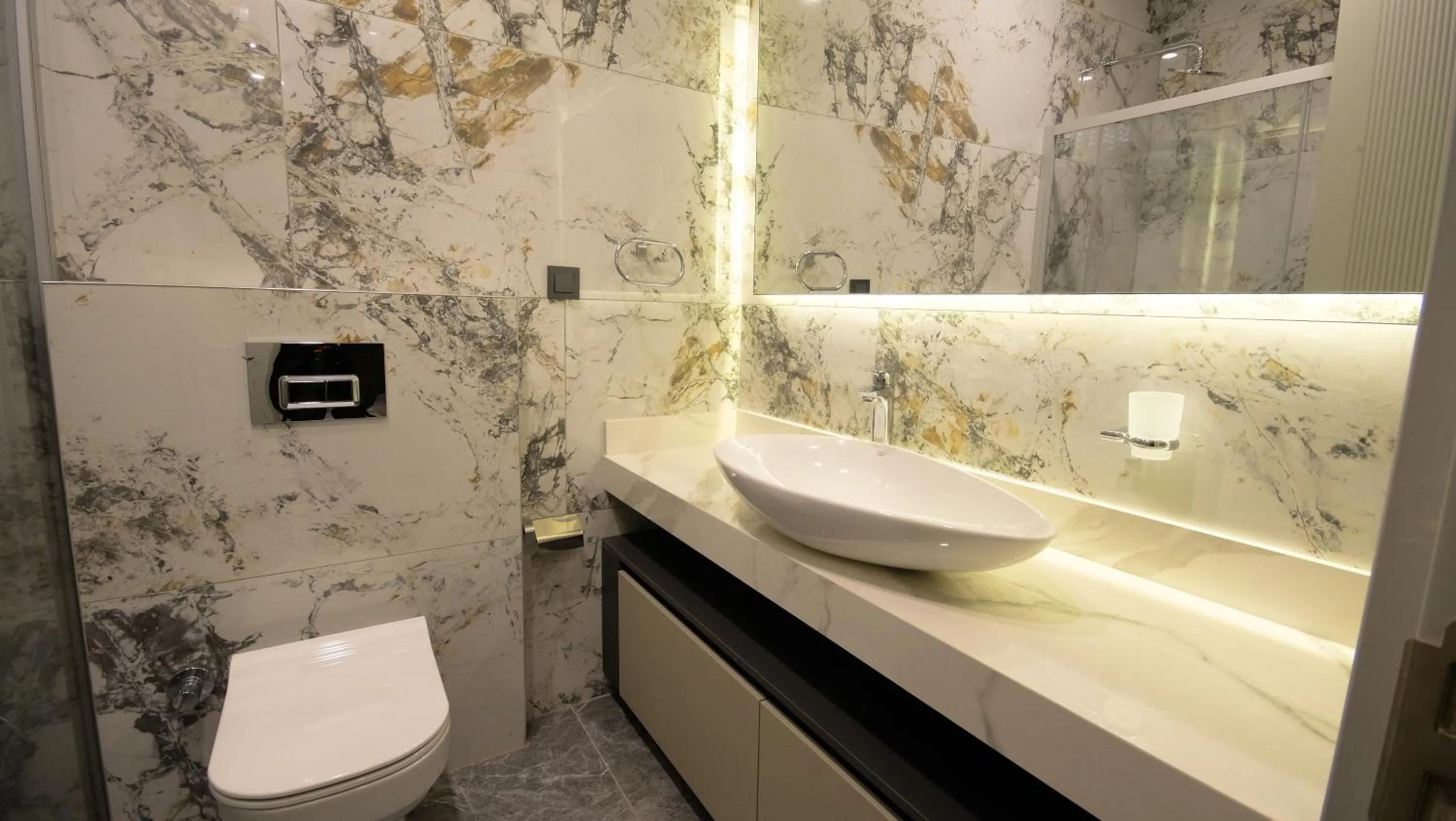 Bathroom in Bodrum Ada Apart Otel Turgutreis