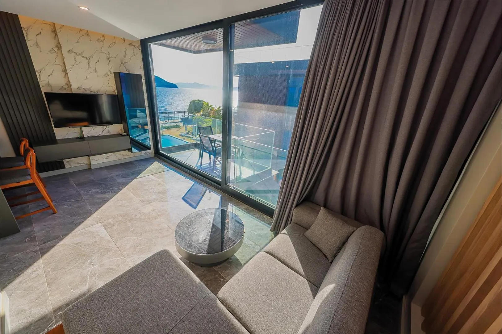 Property building in Bodrum Ada Apart Otel Turgutreis