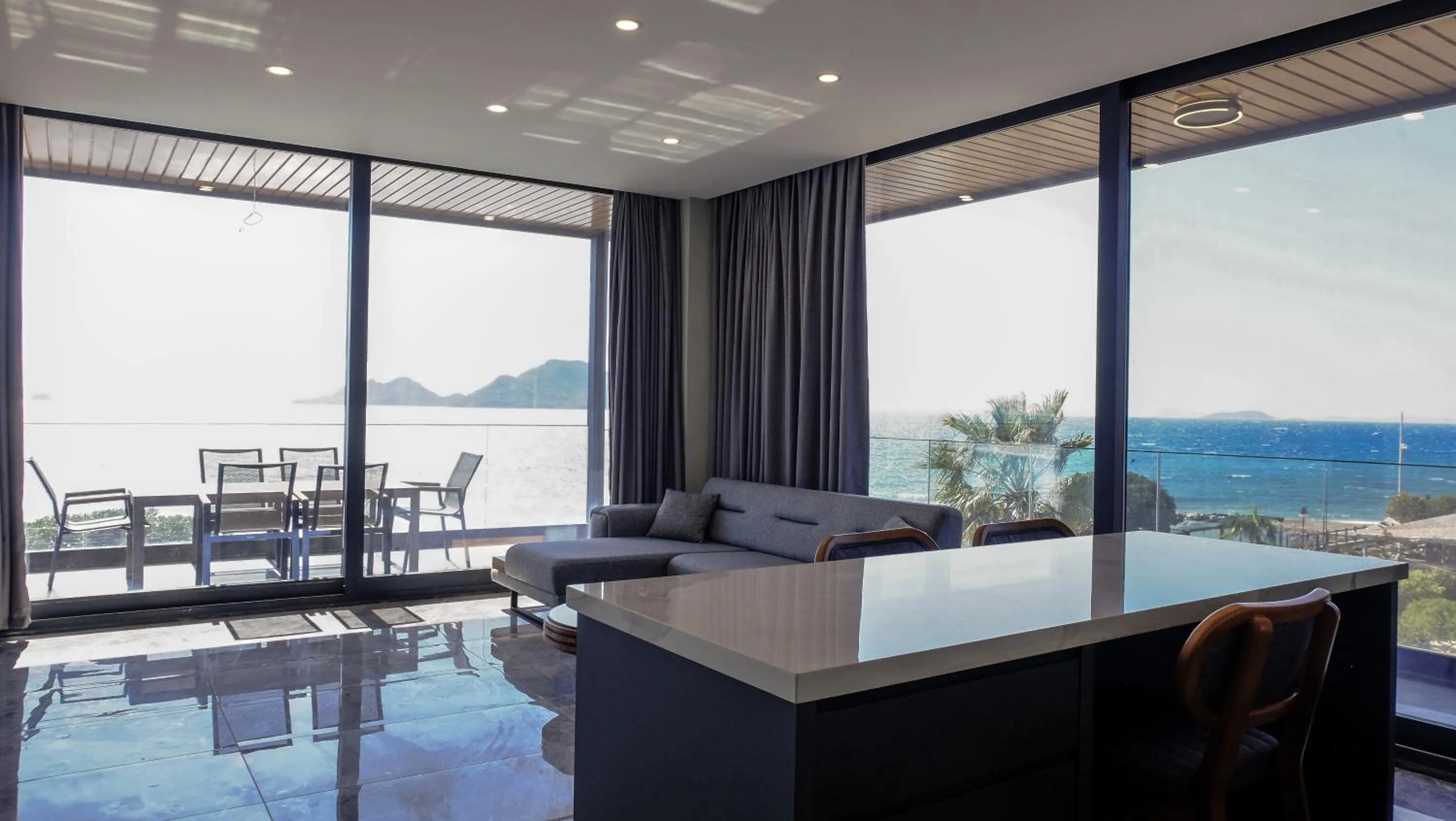 Seating area in Bodrum Ada Apart Otel Turgutreis