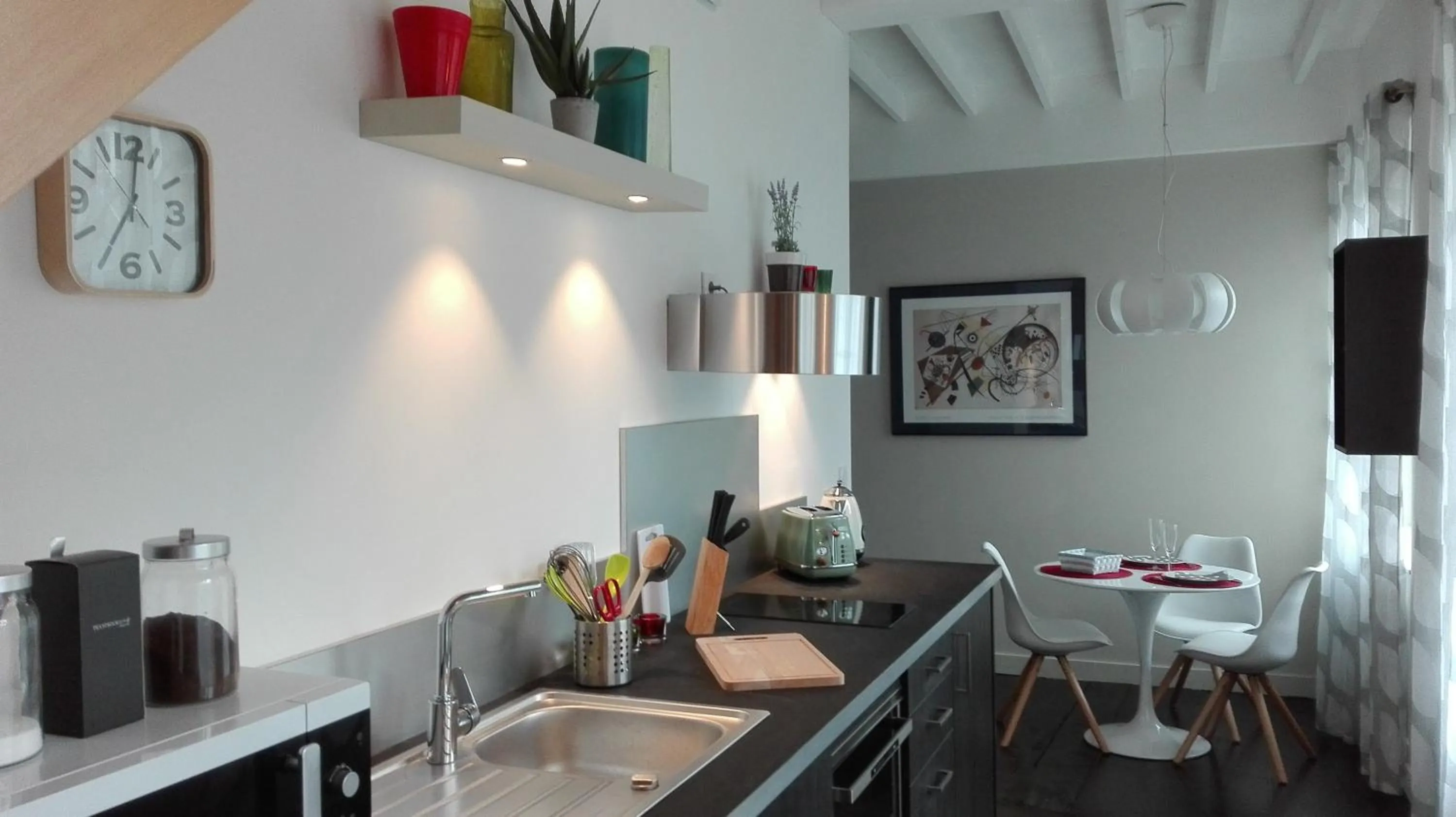 Kitchen or kitchenette in Mansion Victorine