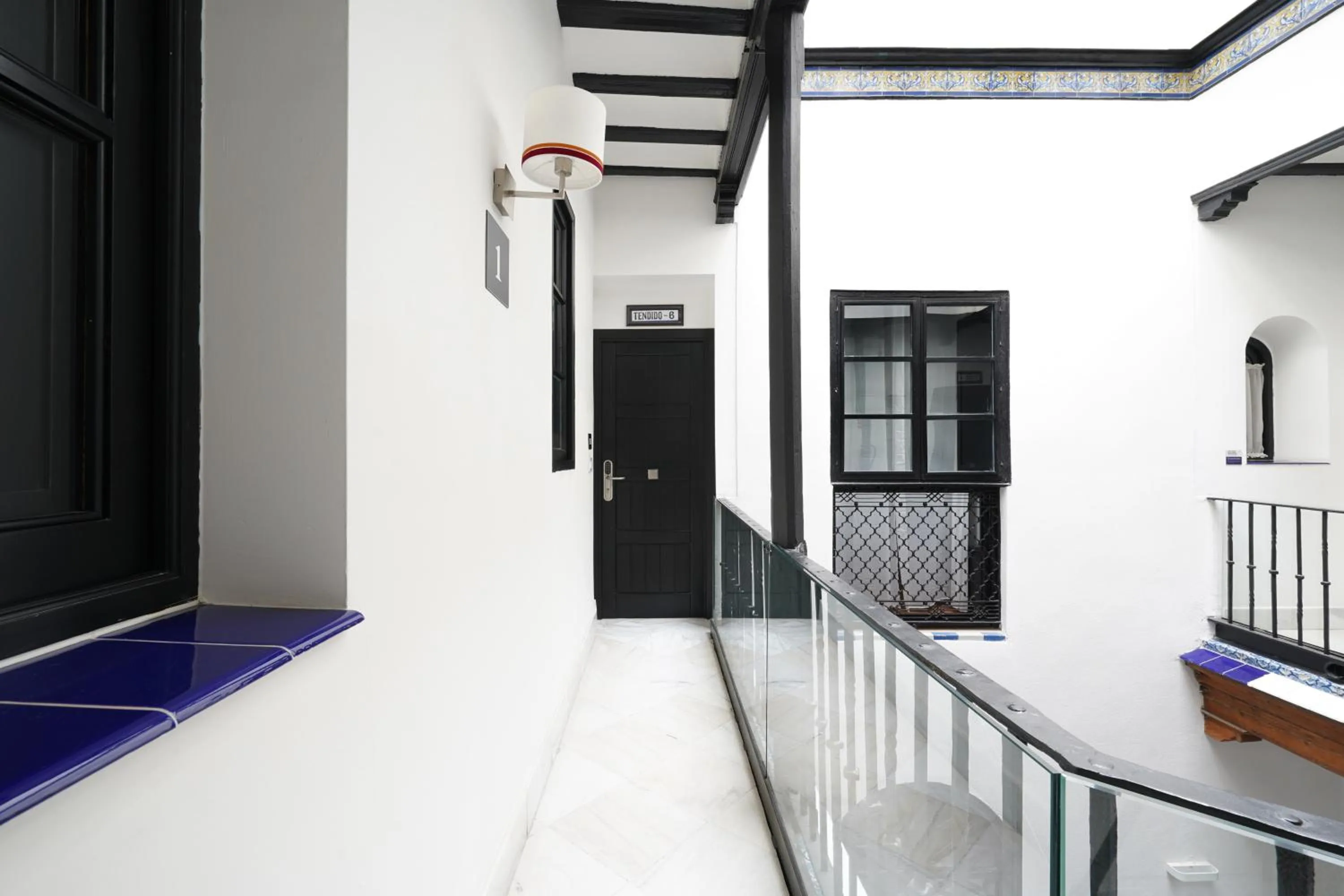Property building in Numa Seville Alegre