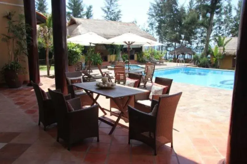 Swimming pool in Orchid Boutique Beach Resort Swimming pool in Orchid Boutique Beach Resort