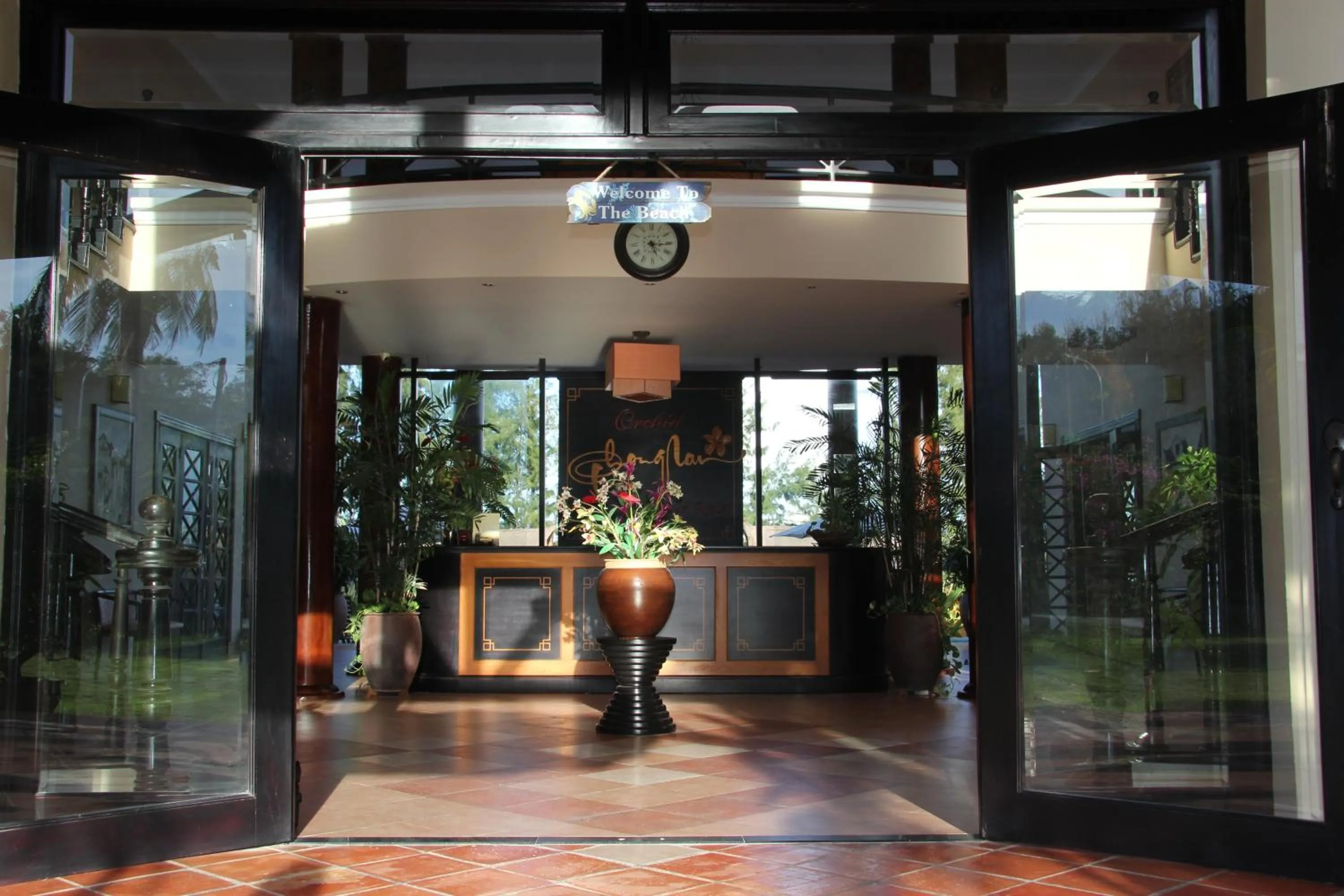 Lobby or reception in Orchid Boutique Beach Resort