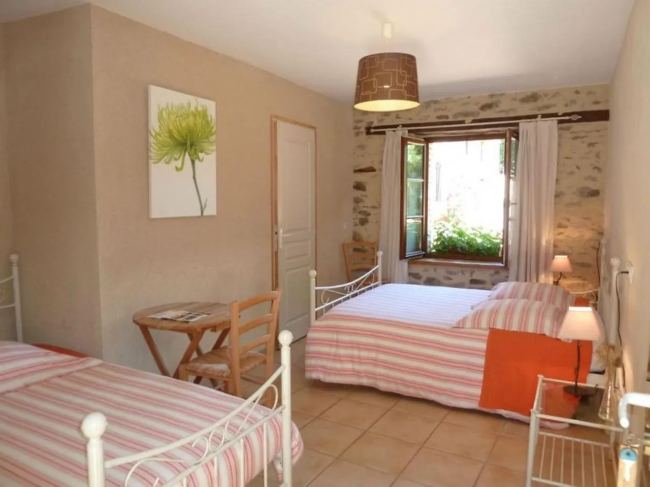 Bedroom, Bed in Le Moulin de Drapras