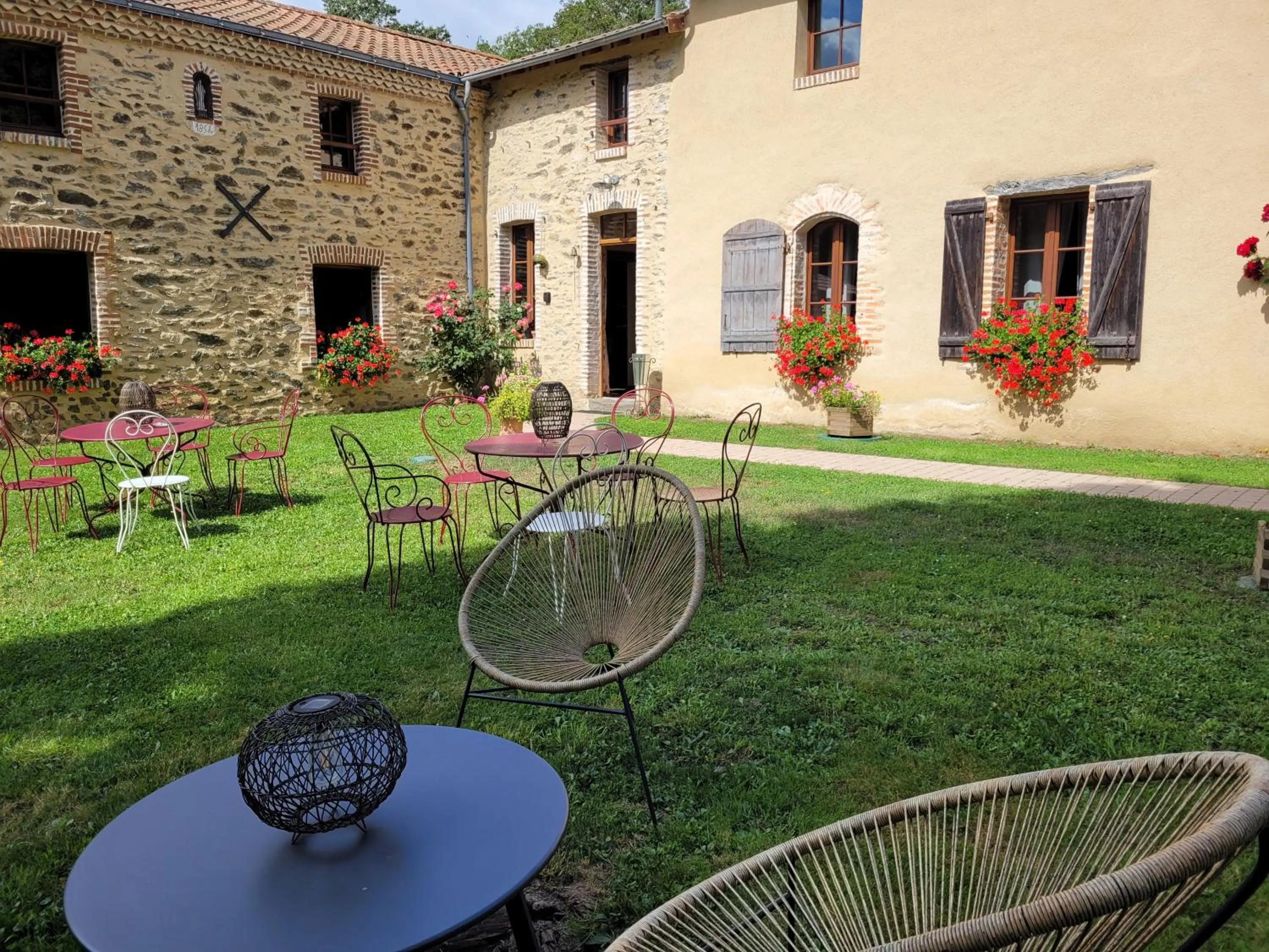 Garden in Le Moulin de Drapras