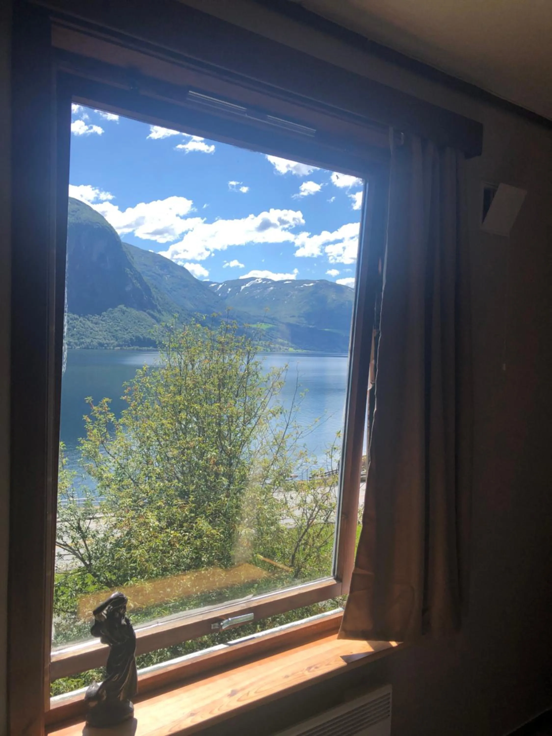 Jølster Lake View