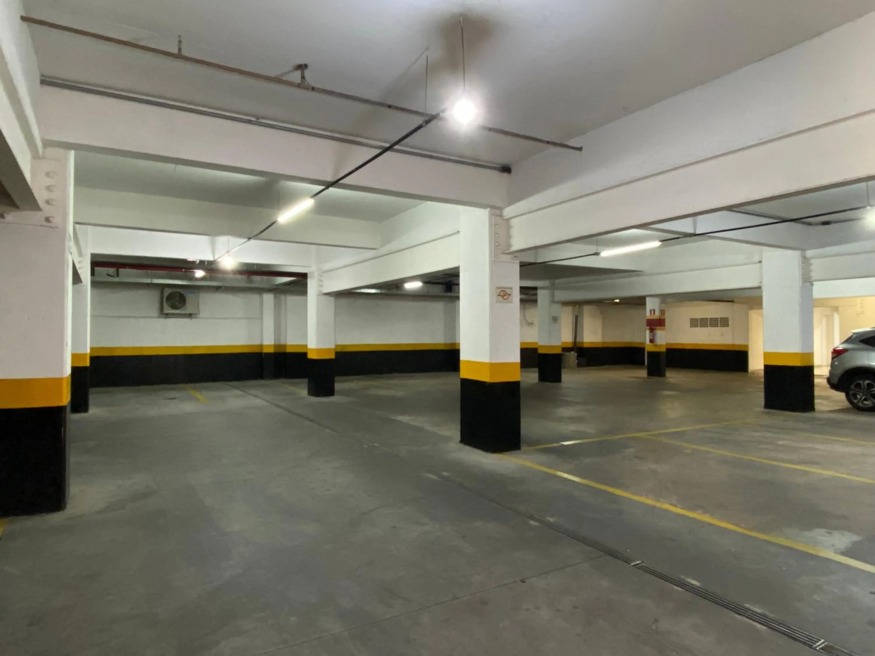 Parking in NOBRE HOTEL COTIA