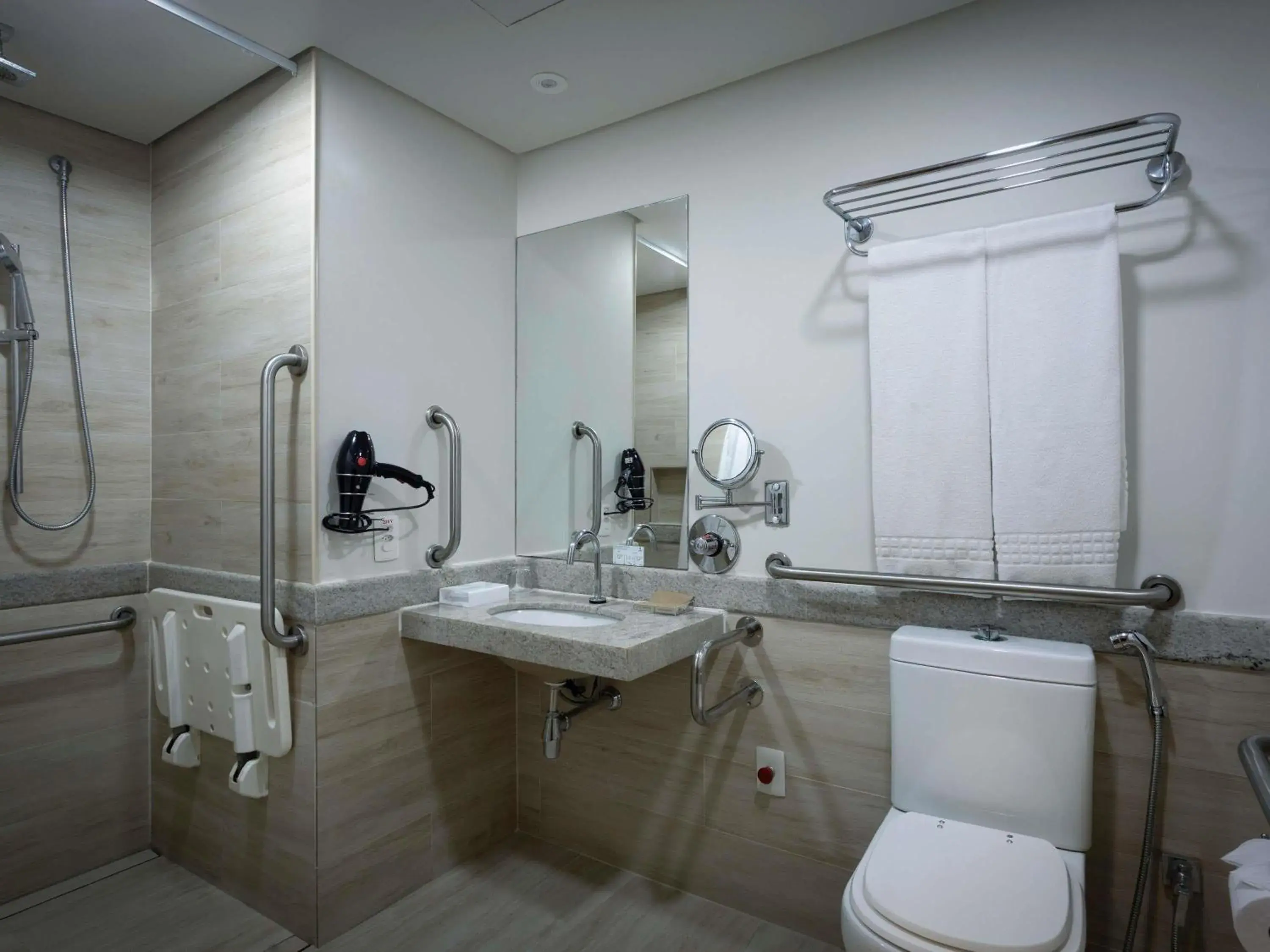 Bedroom in Mercure Salvador Rio Vermelho Bedroom in Mercure Salvador Rio Vermelho