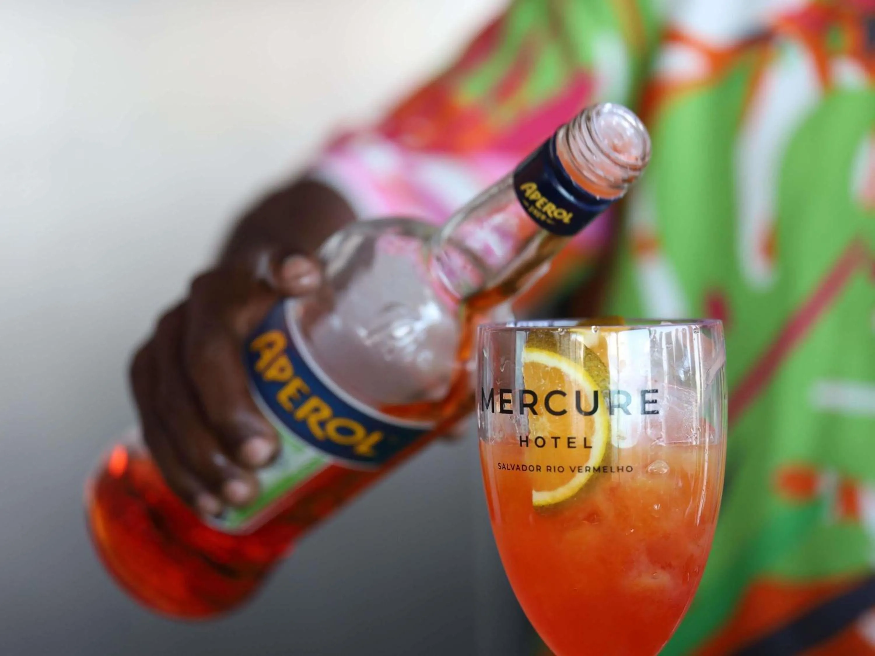 Lounge or bar in Mercure Salvador Rio Vermelho