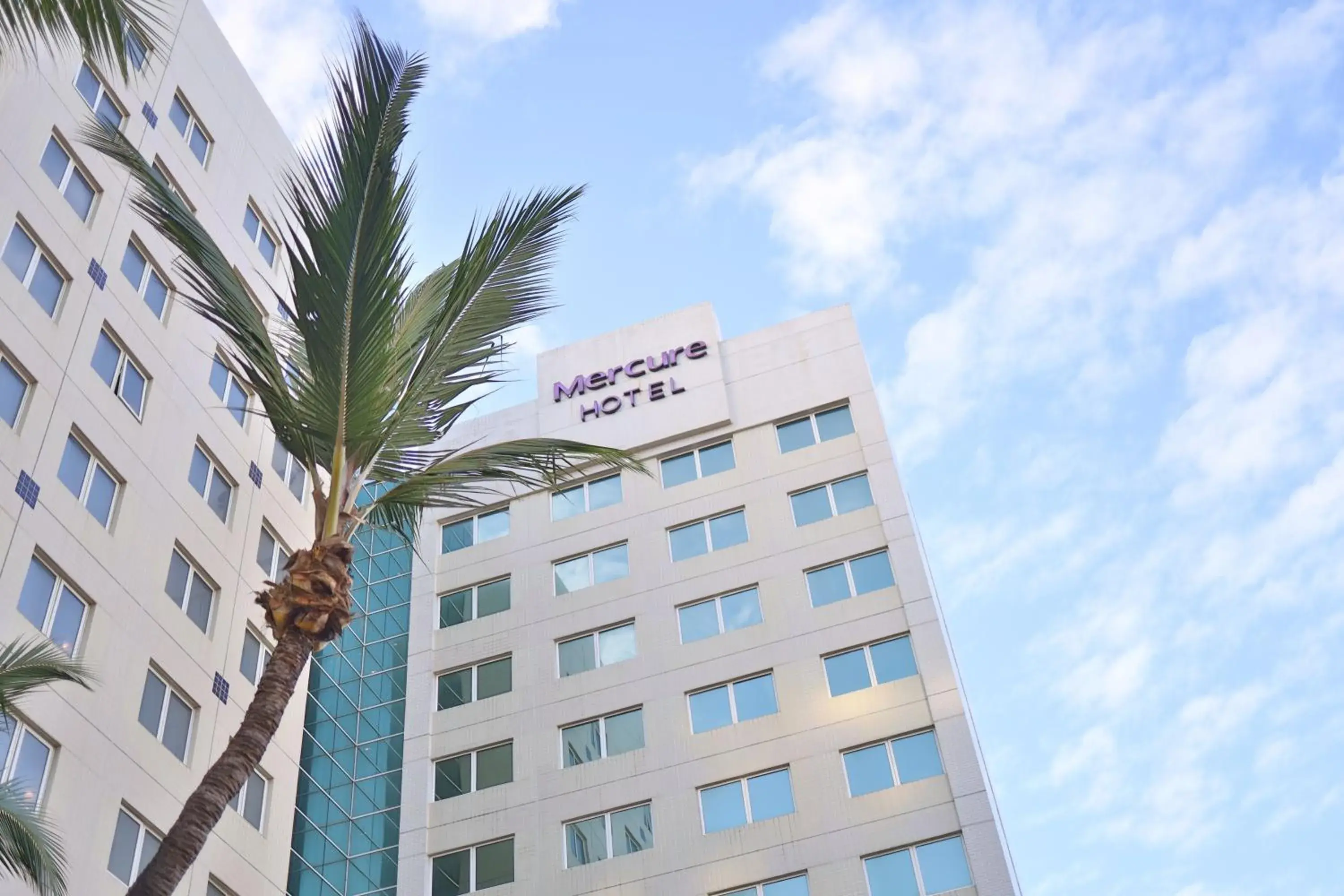 Property building in Mercure Salvador Rio Vermelho Property building in Mercure Salvador Rio Vermelho