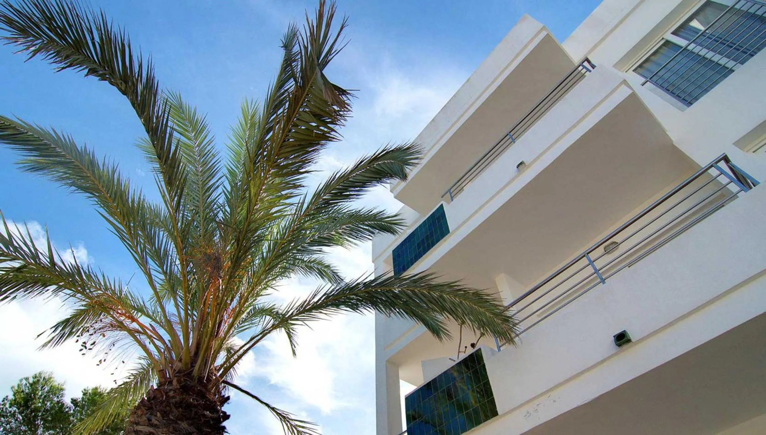 Day in Apartamentos Costamar II