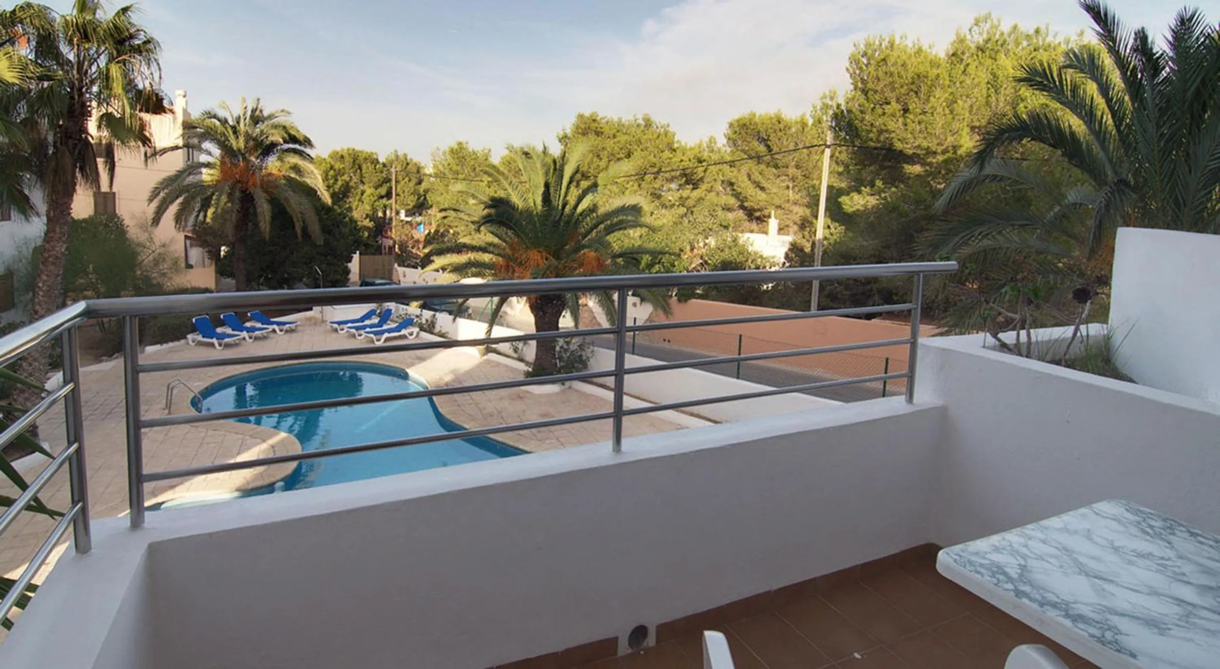 Day in Apartamentos Costamar II