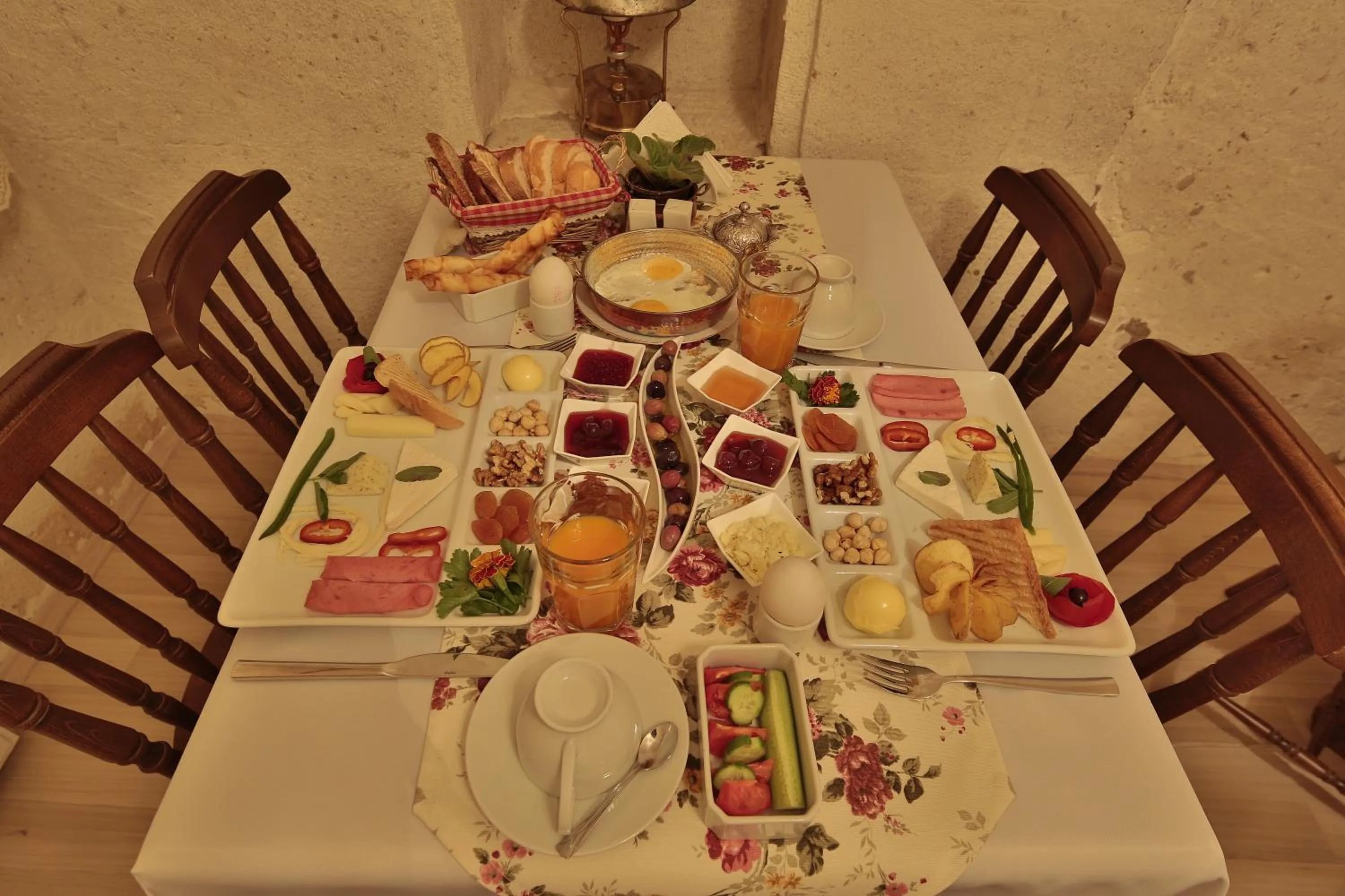 Banquet/Function facilities in Turkish Cave House