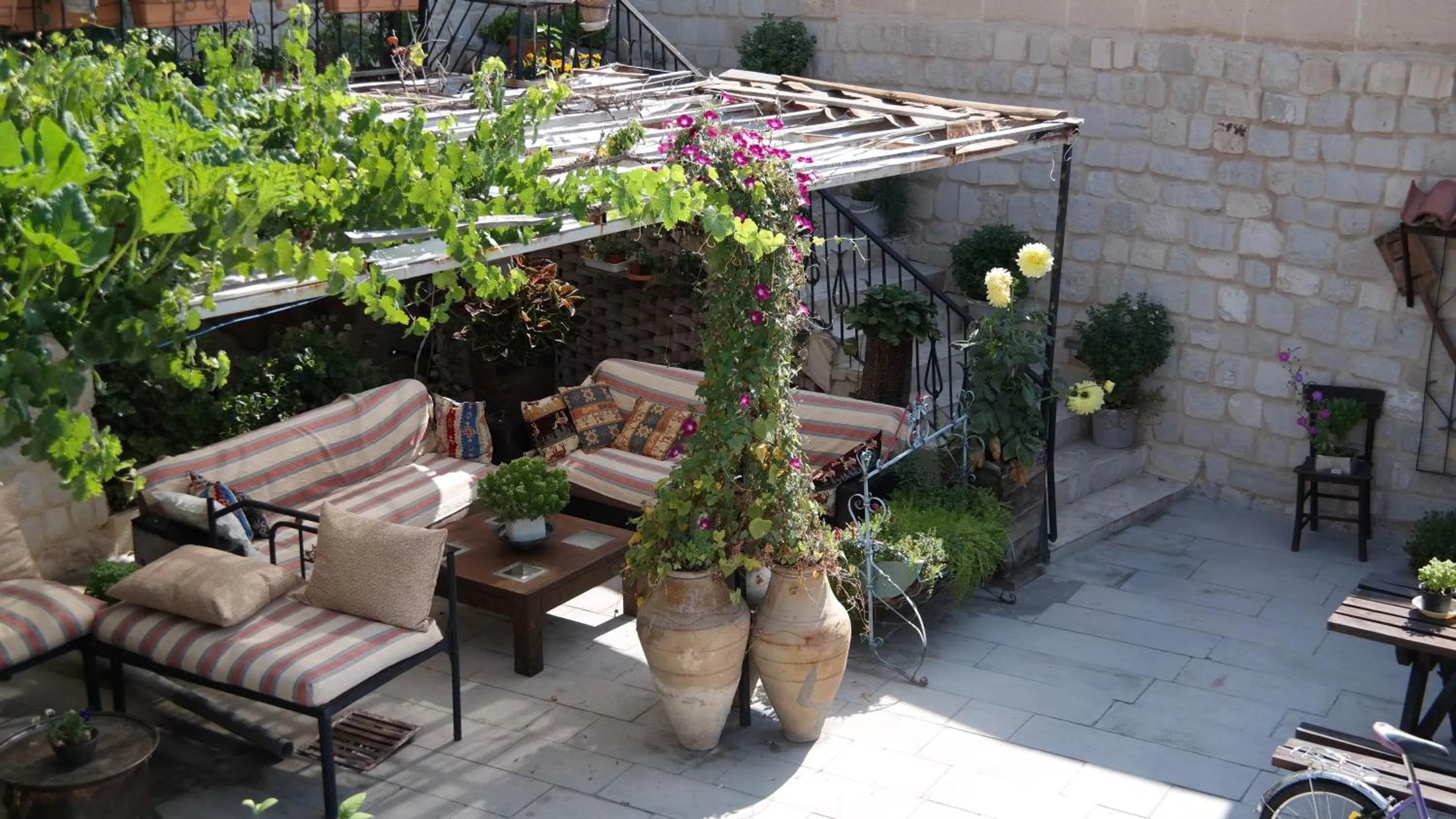 Property building in Turkish Cave House