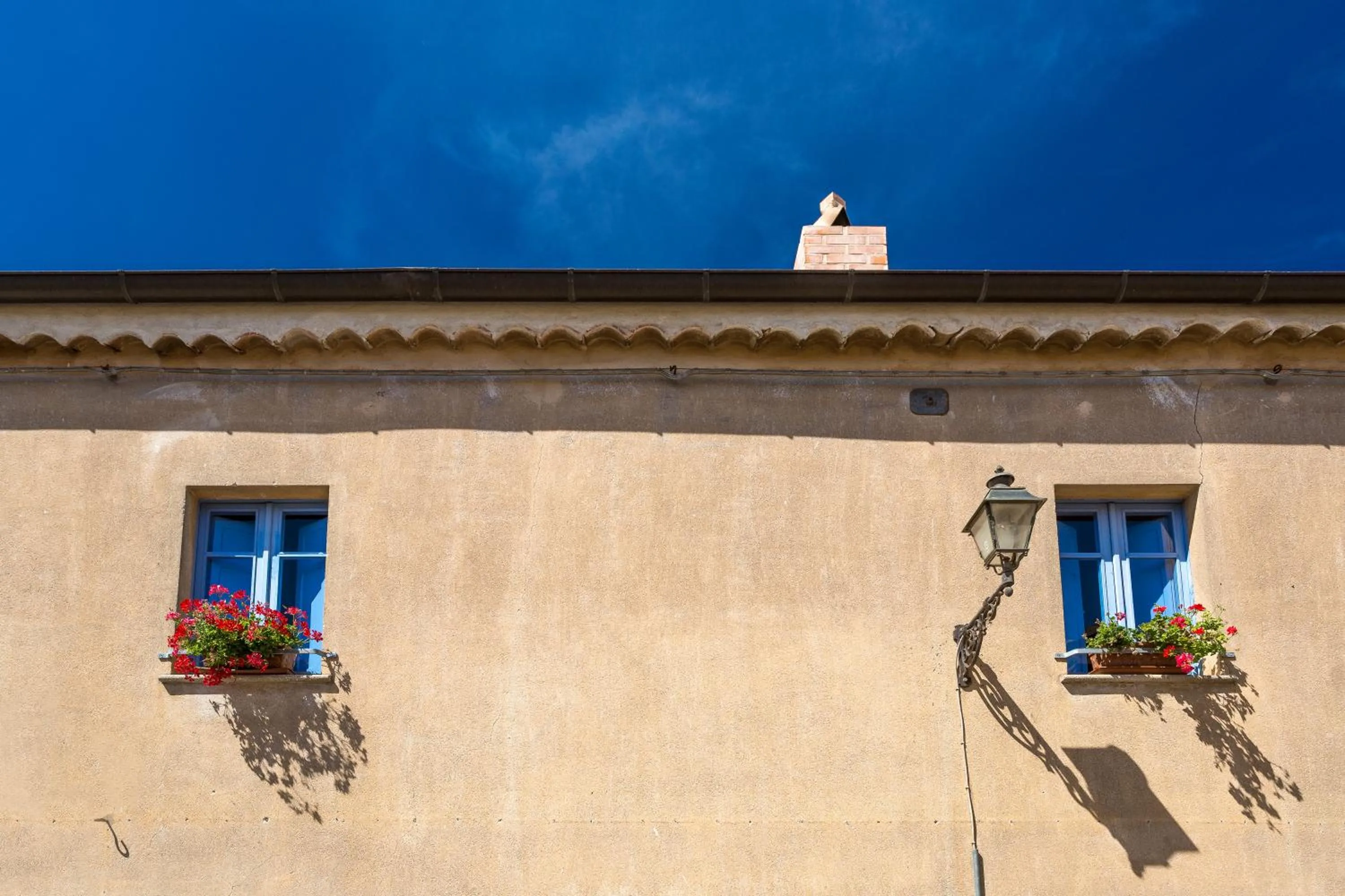 Property building in Ventanas