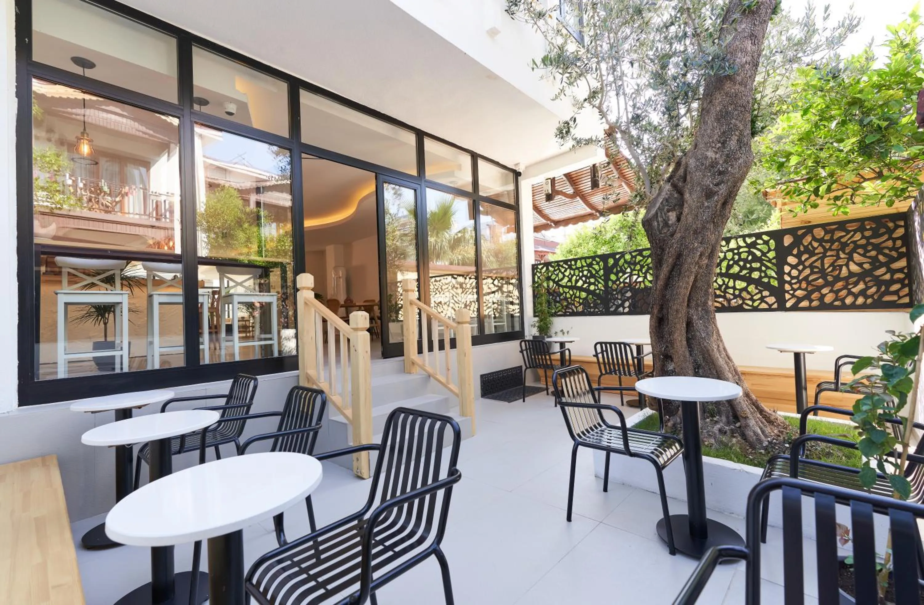 Garden in Audo Local