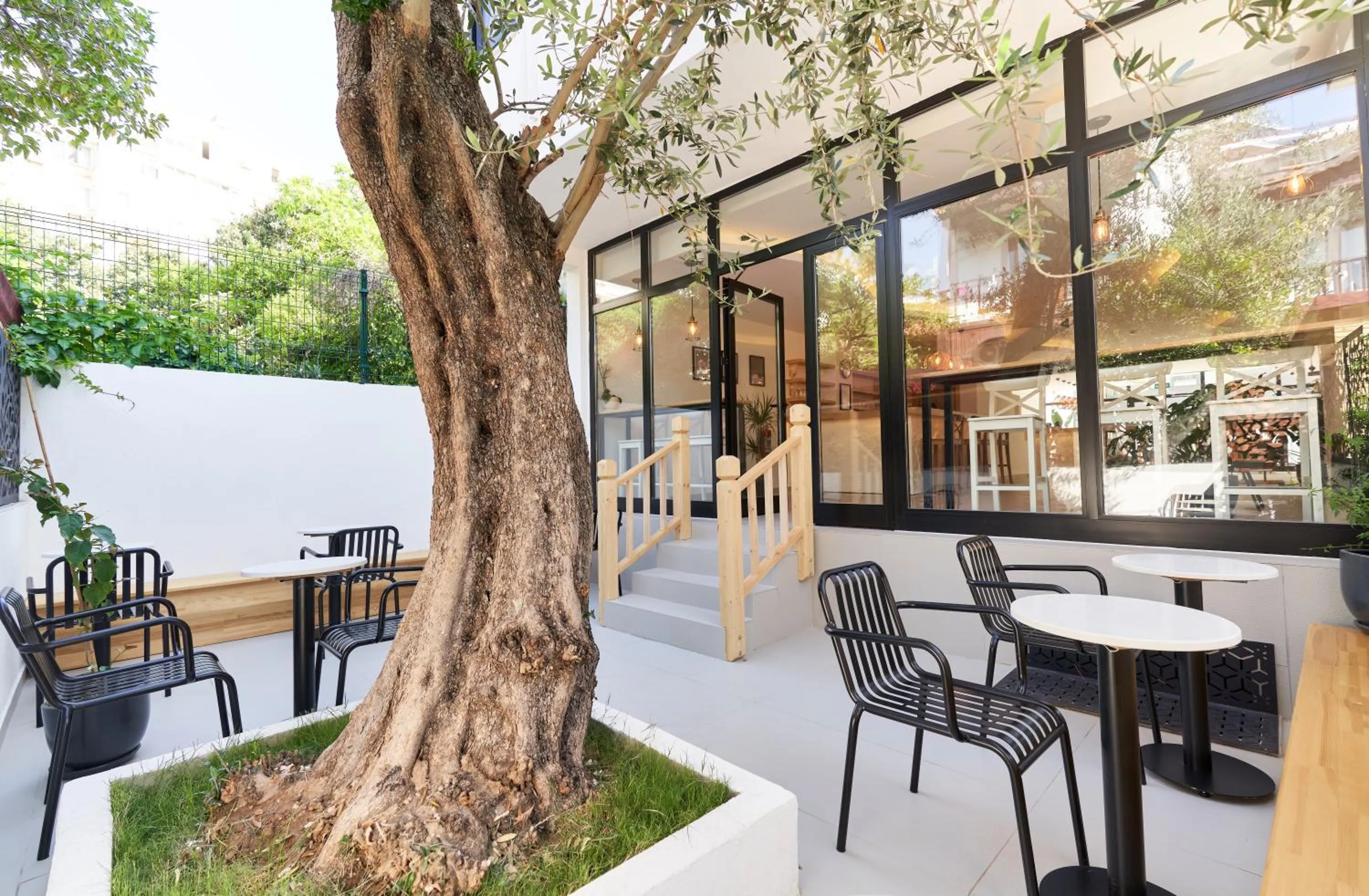 Garden in Audo Local