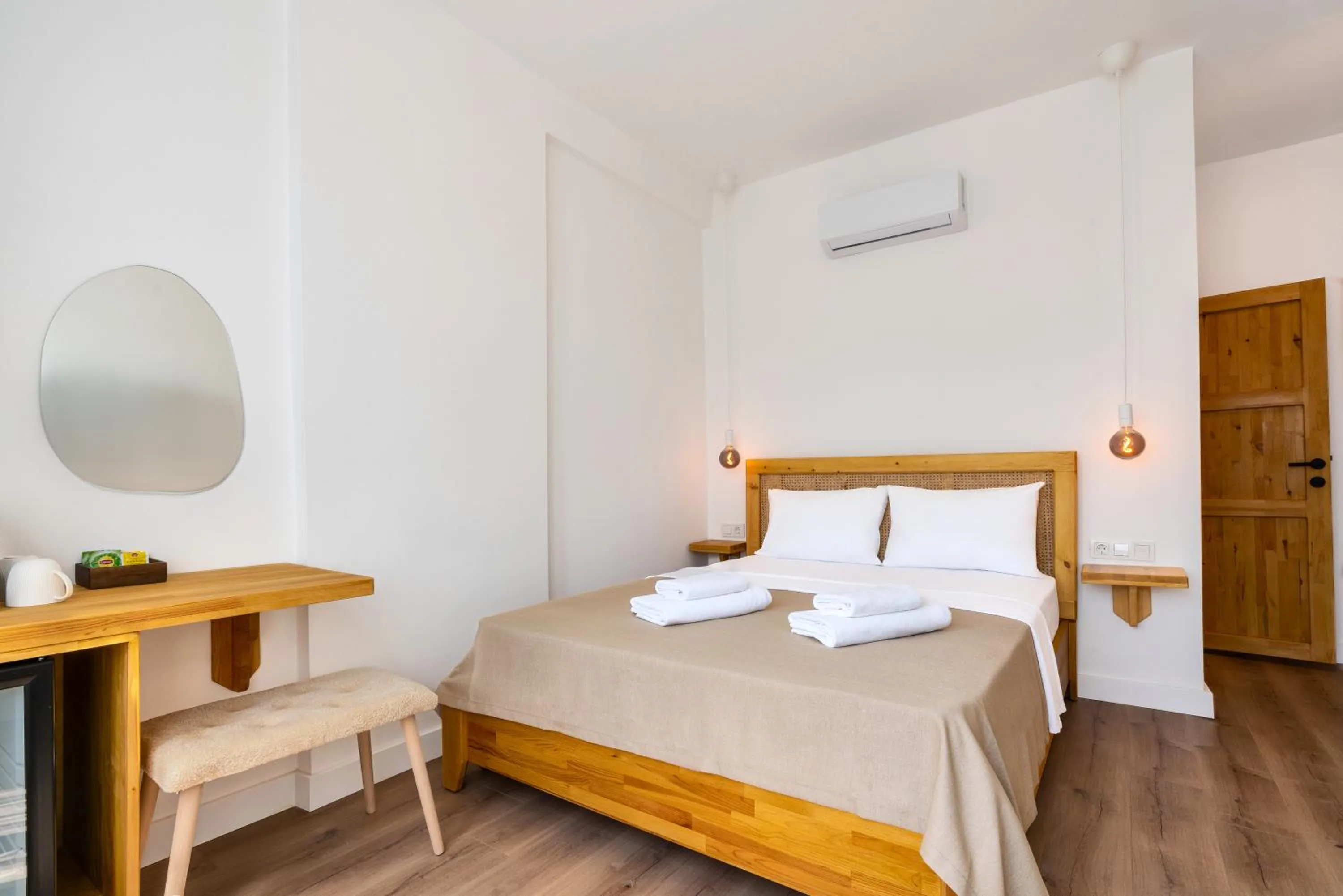 Coffee/tea facilities, Bed in Audo Local