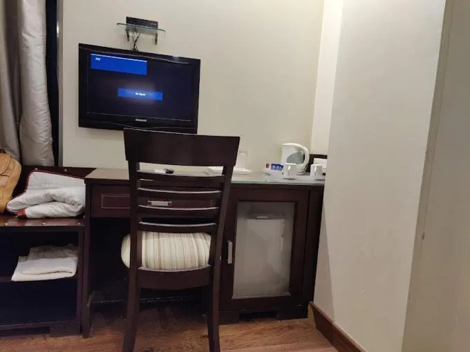 TV and multimedia in Hotel Vaishali Inn Ghaziabad