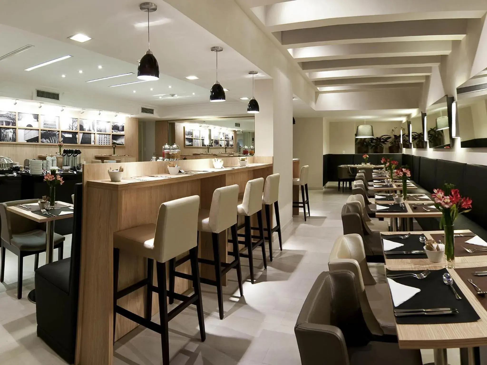 Restaurant/places to eat in Mercure Sao Paulo Pamplona Restaurant/places to eat in Mercure Sao Paulo Pamplona