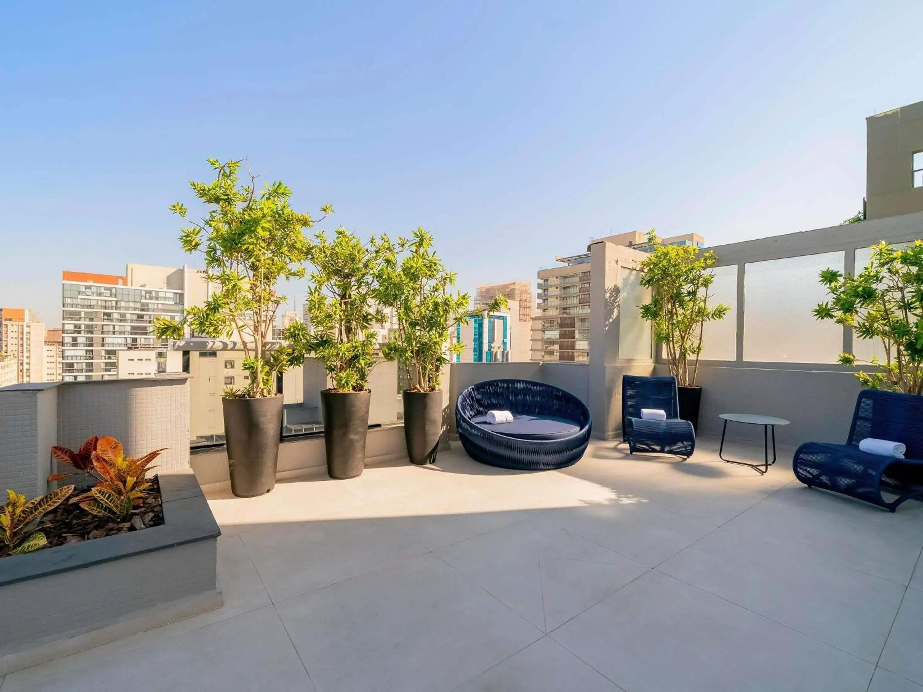 Pool view in Mercure Sao Paulo Pamplona Pool view in Mercure Sao Paulo Pamplona