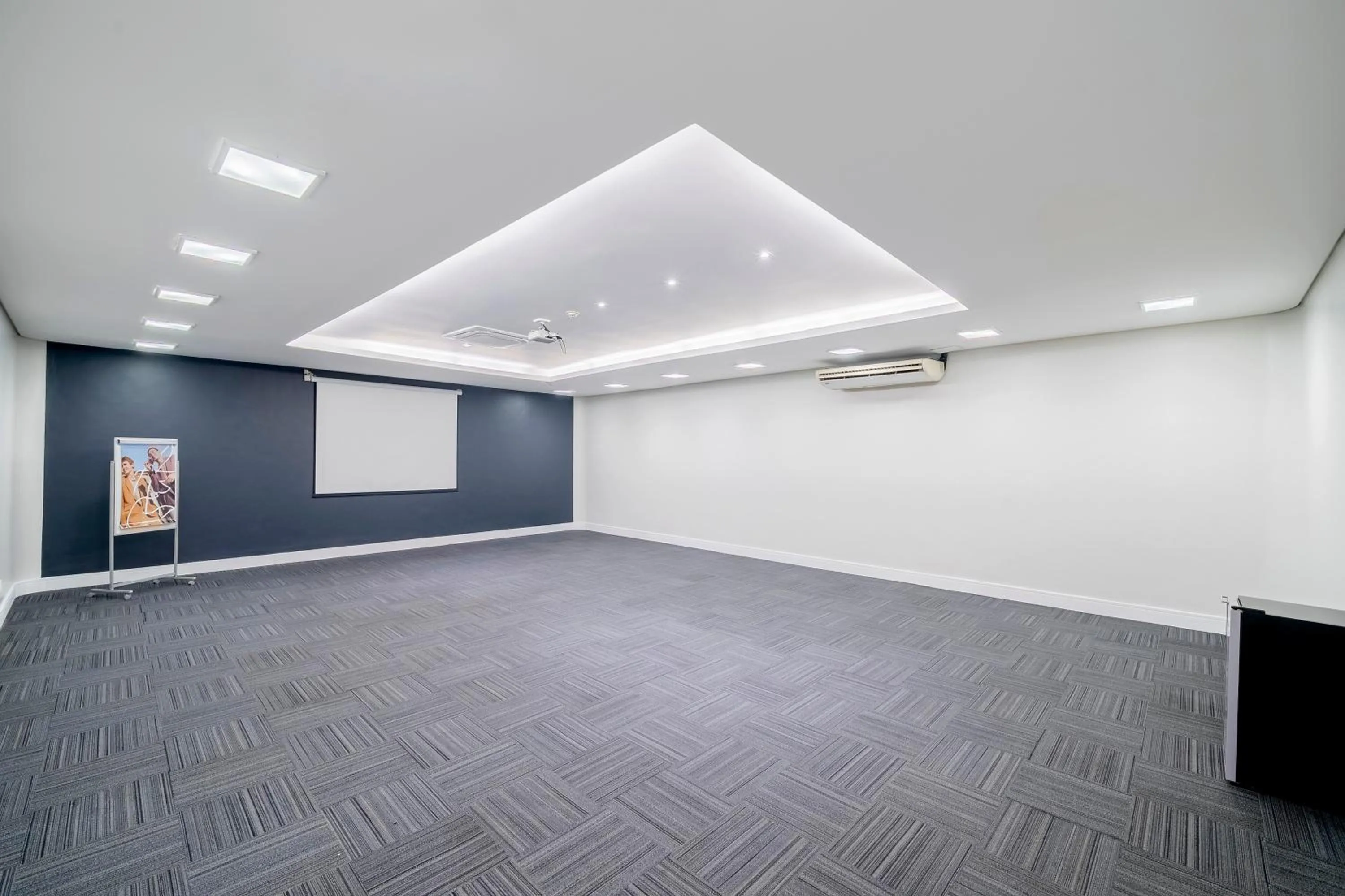 Meeting/conference room in Mercure Sao Paulo Pamplona