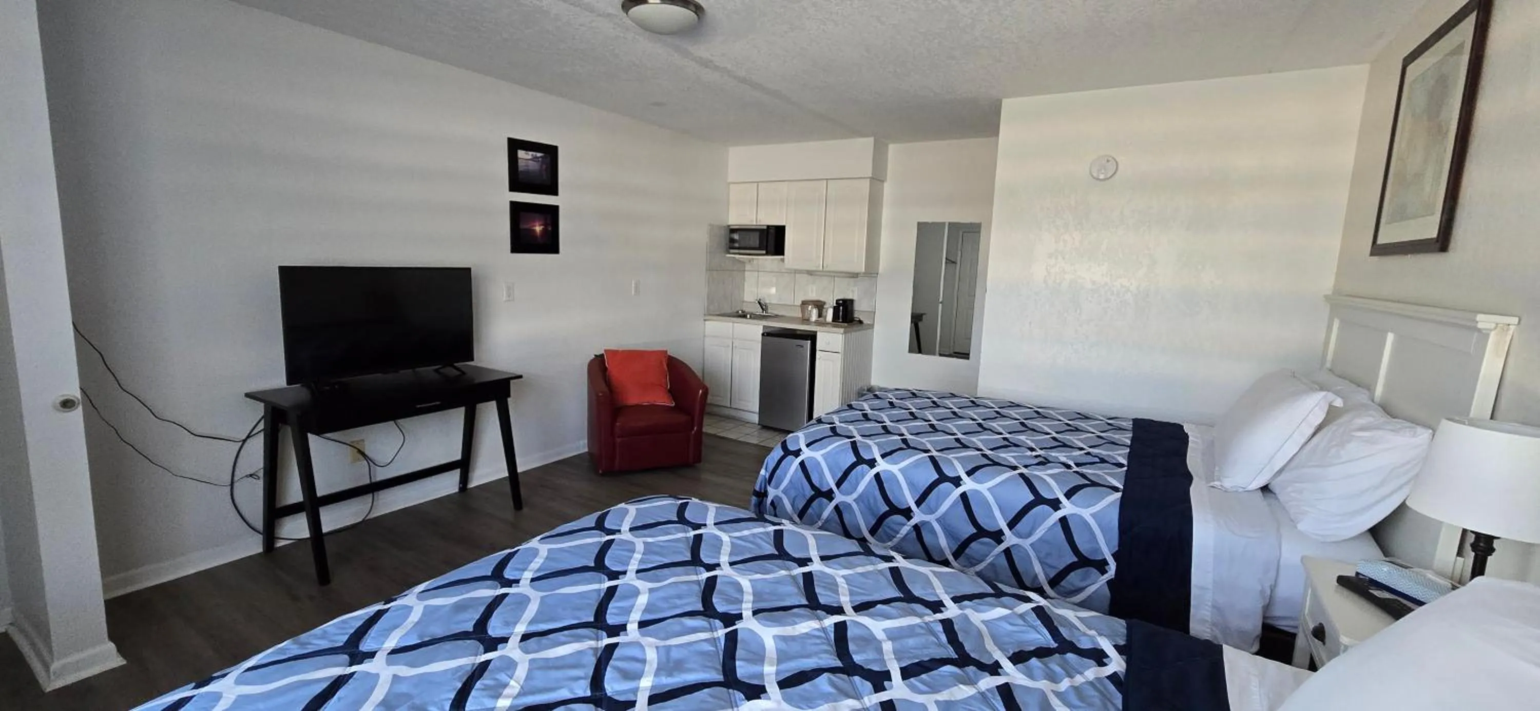 Bed in Merida Inn & Suites