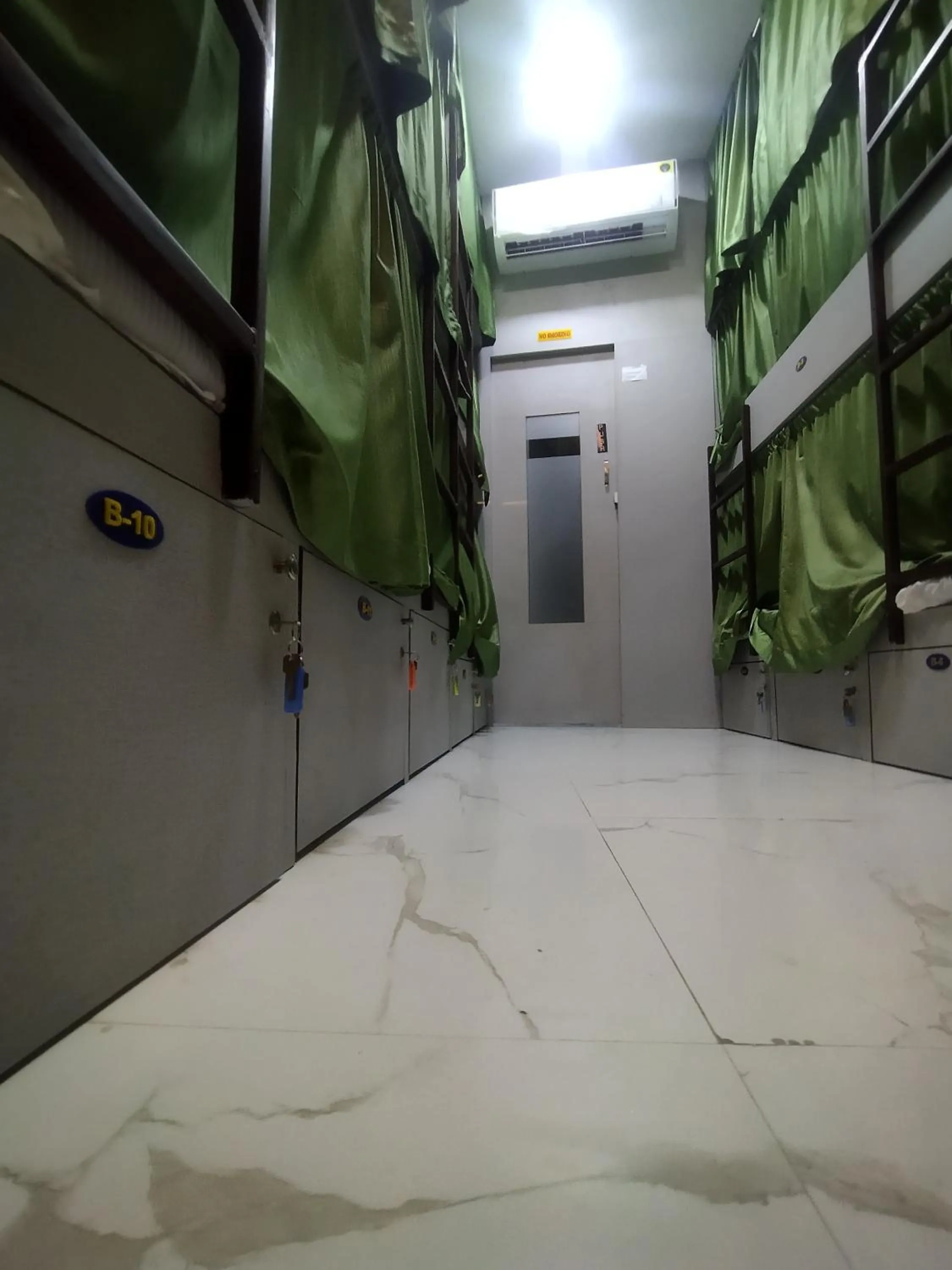 Property building in Noor Dormitory Sakinaka