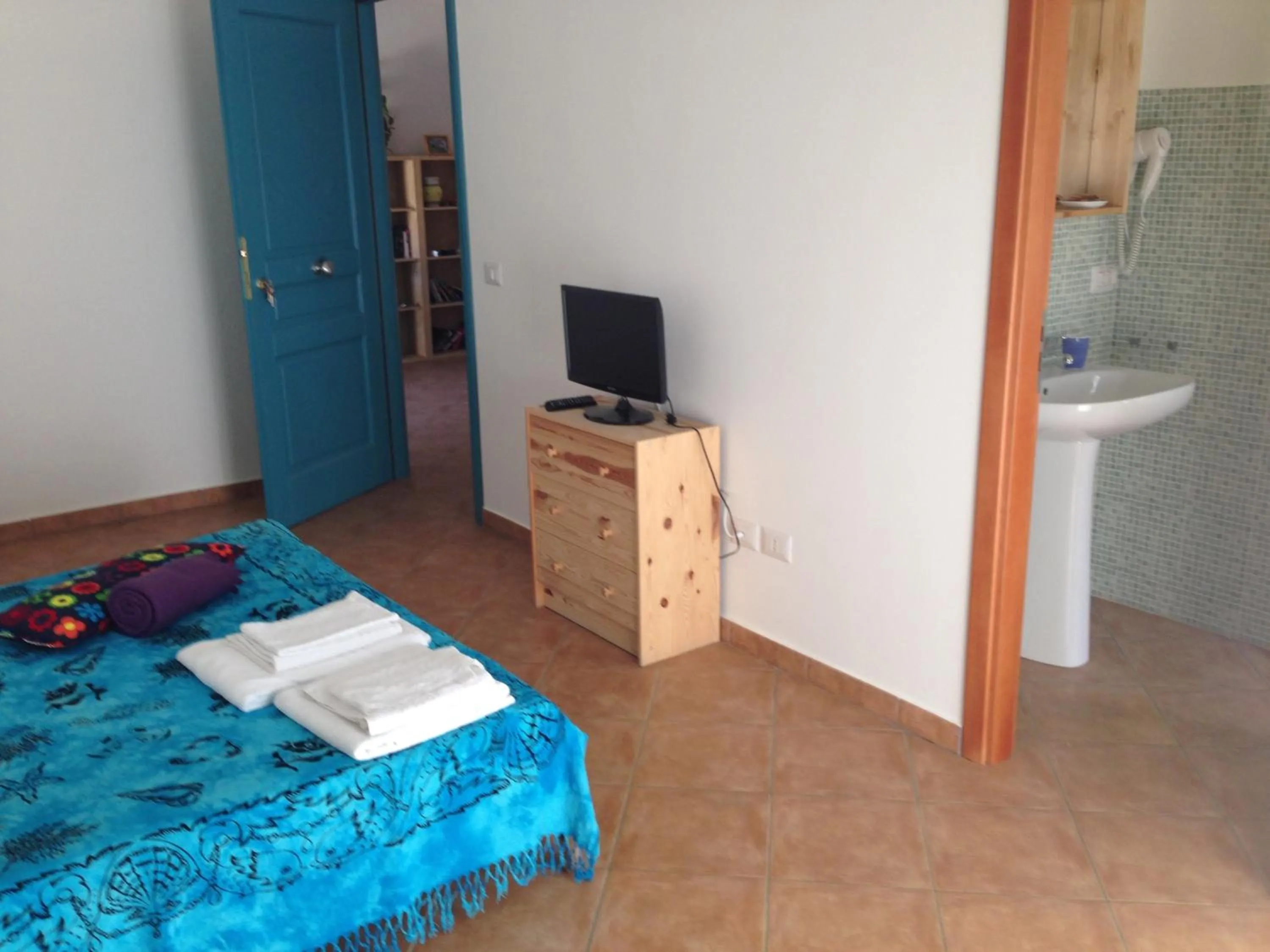 Bathroom, Bed in B&B La Gatta Bianca